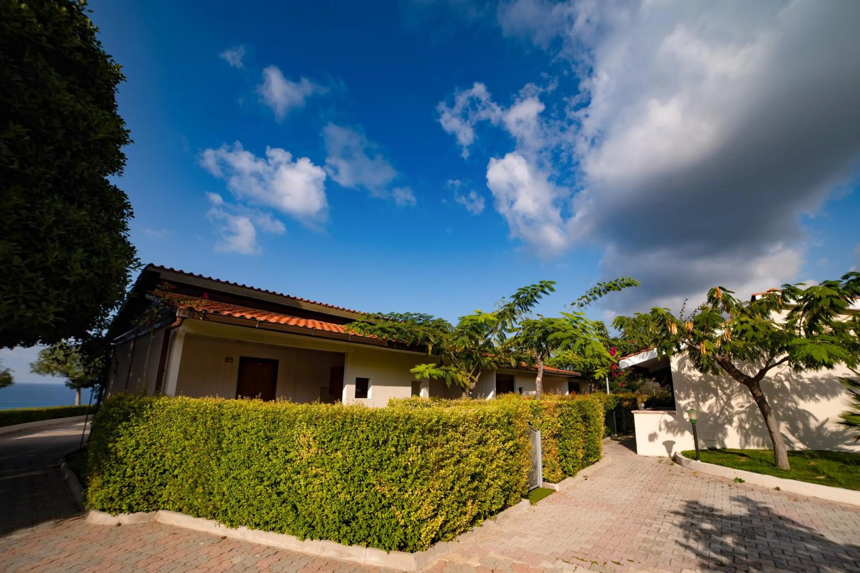 Property building in Residence New Paradise