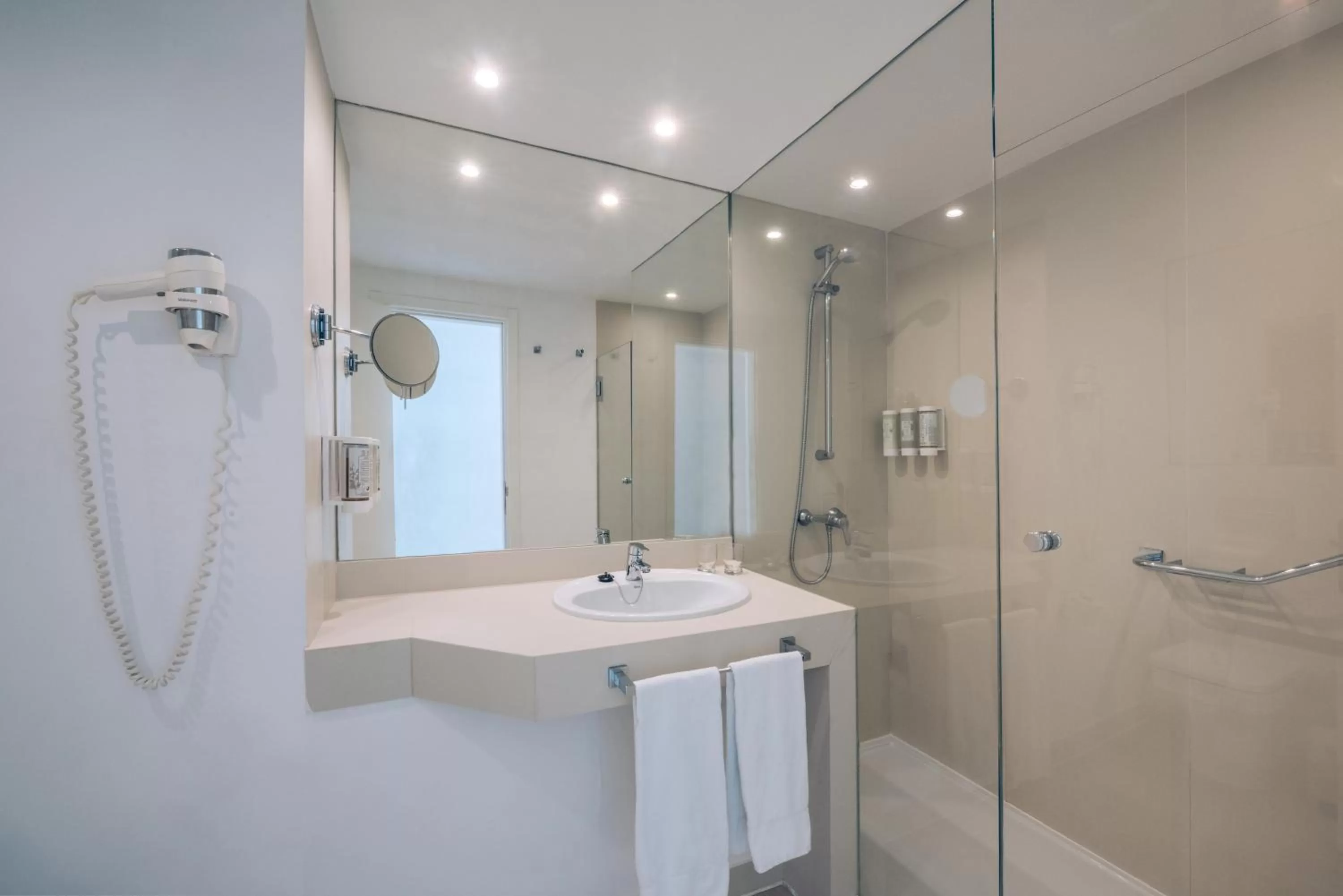 Toilet in Iberostar Waves Bouganville Playa