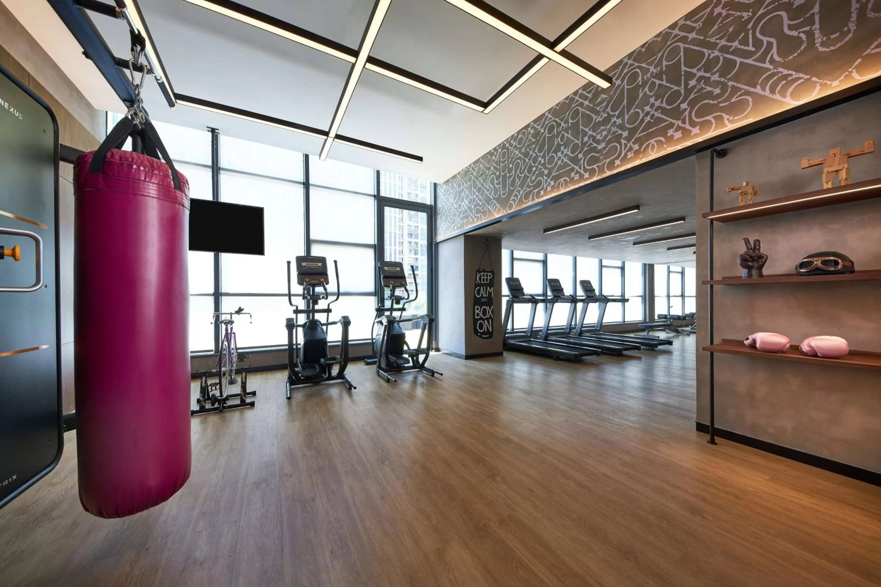 Fitness centre/facilities in Moxy Shenzhen North Station