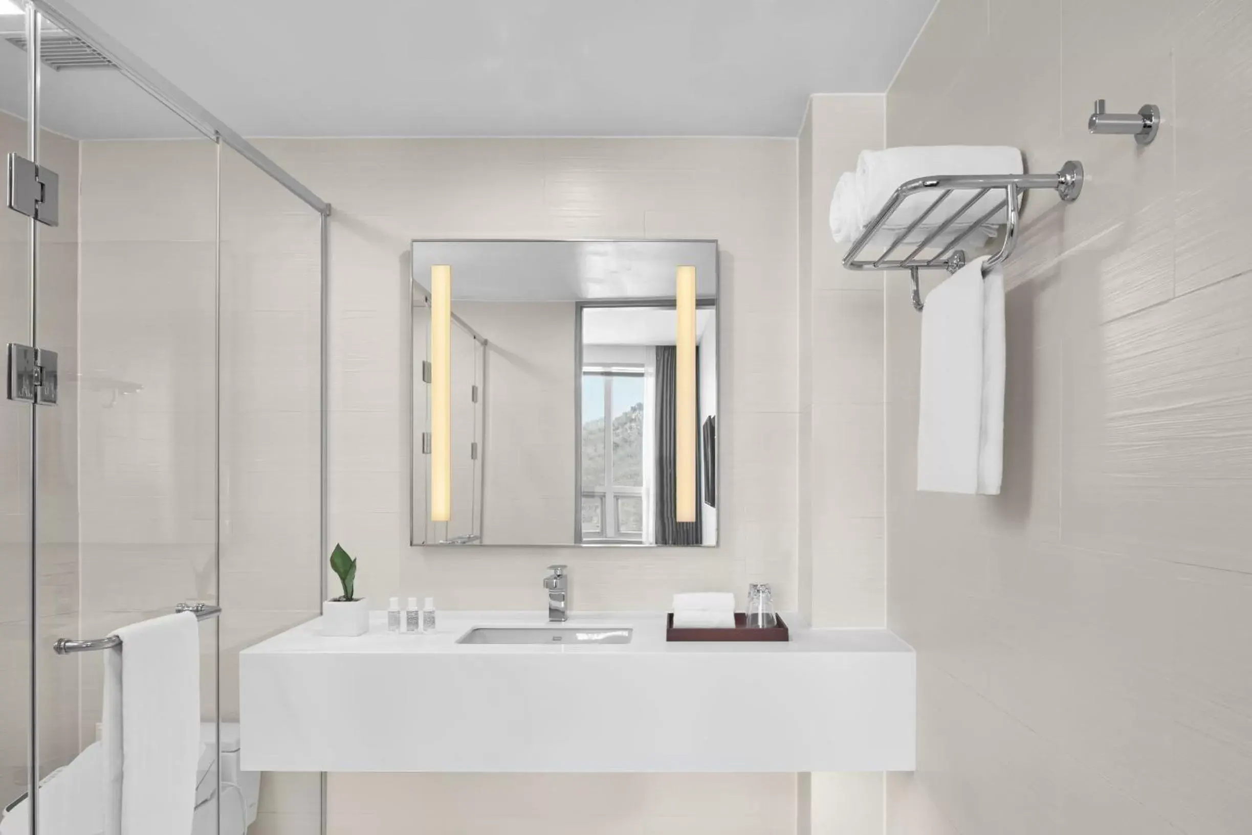 Ancor BBQ - Junior Suite King in Avani Central Busan Ancor BBQ - Junior Suite King in Avani Central Busan