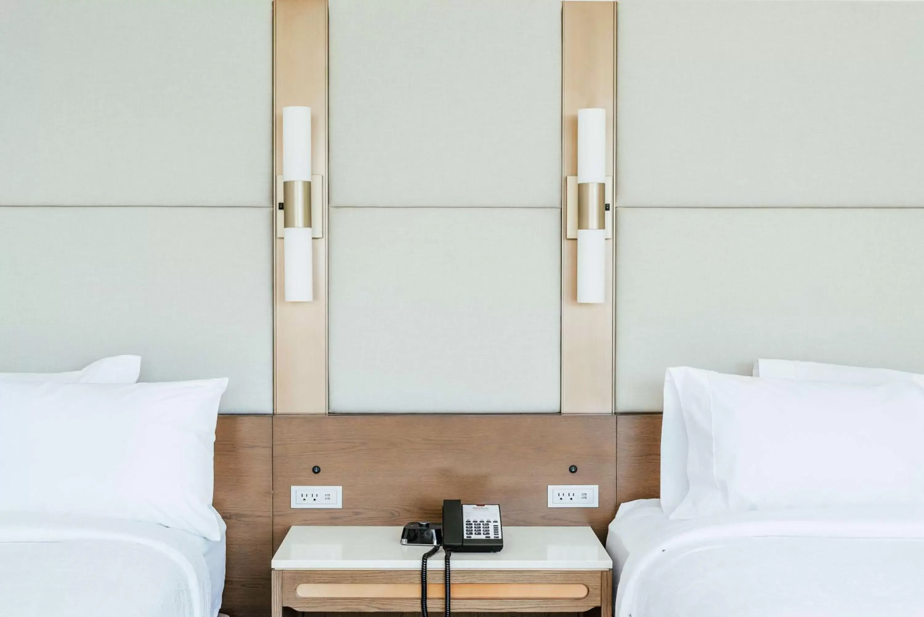 Queen Room with Two Queen Beds - Panoramic View in Hilton Garden Inn Denver Union Station Queen Room with Two Queen Beds - Panoramic View in Hilton Garden Inn Denver Union Station