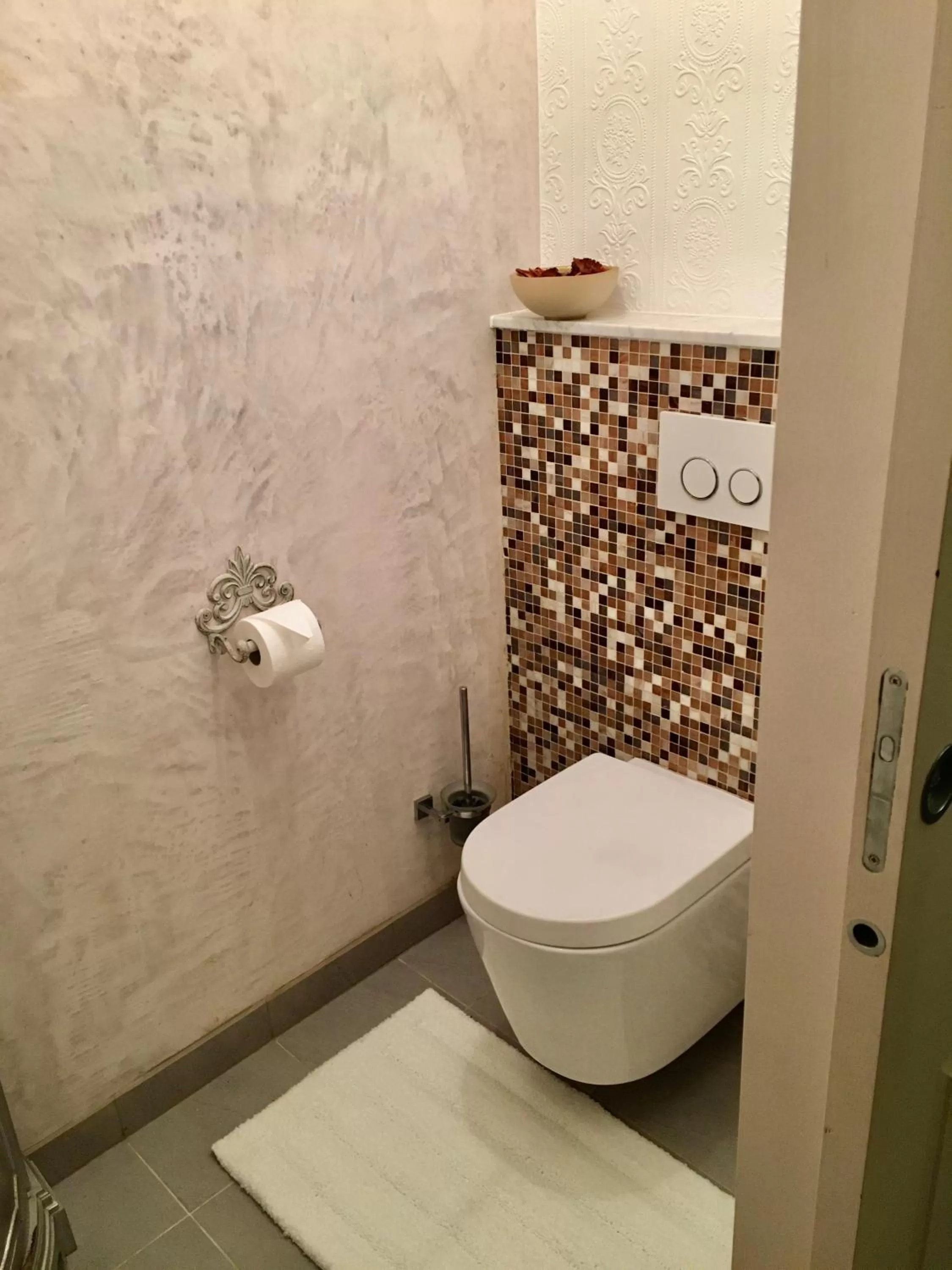 Bathroom in Les 3 Coeurs - Chambres chez charmants habitants