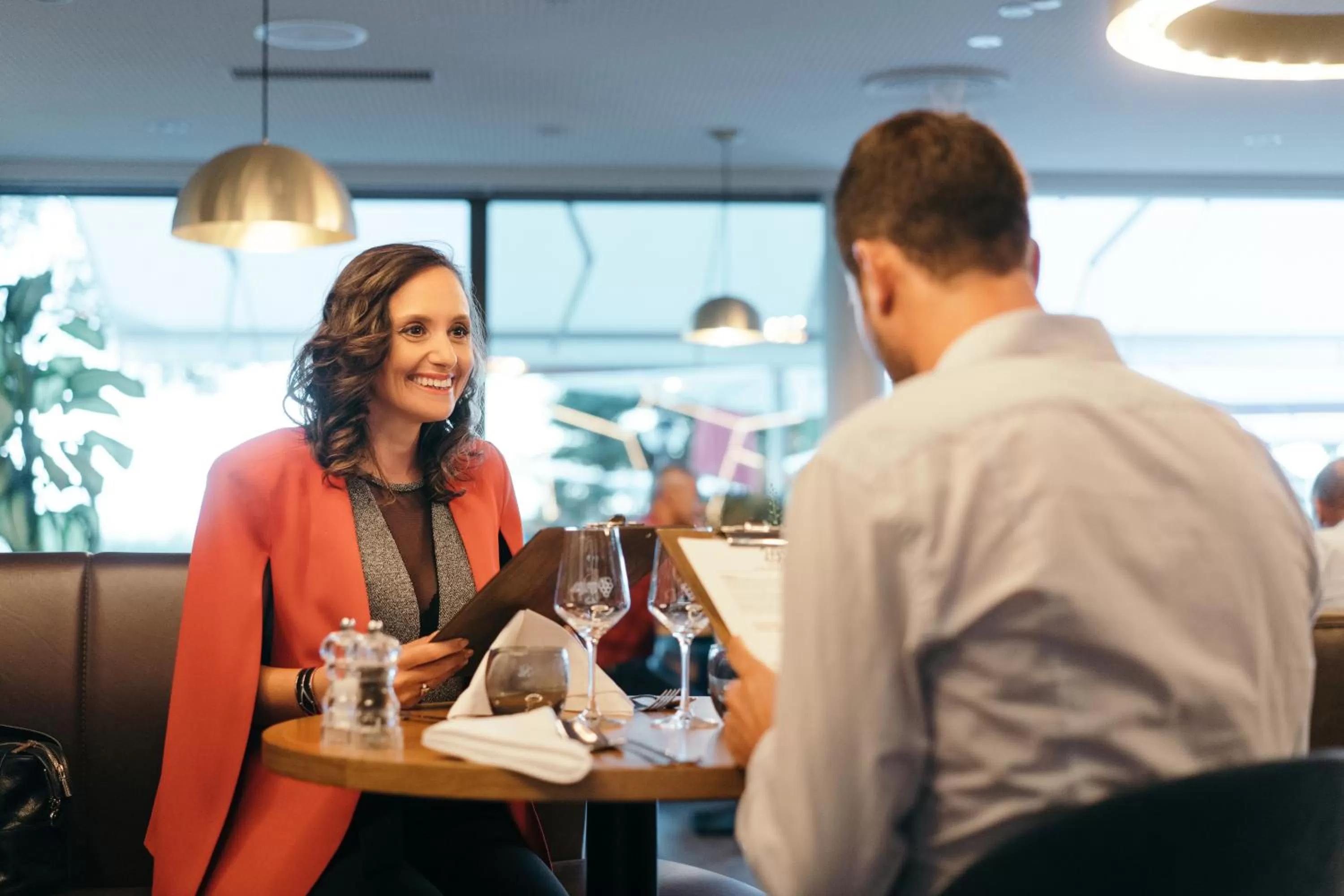 Restaurant/places to eat in Everness Hotel & Resort