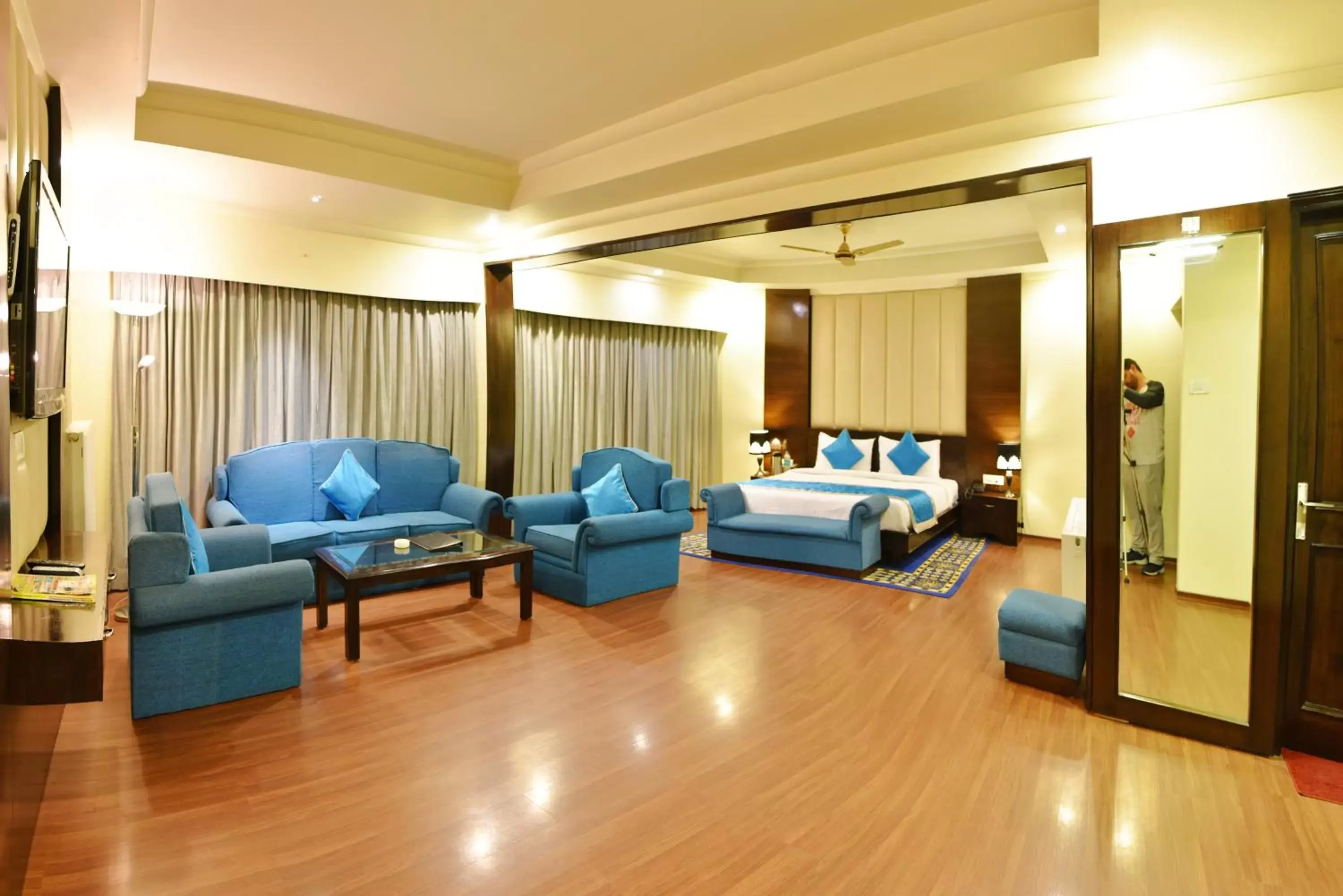 Maharajah Suite in Indraprastha Resort Dalhousie - Centrally Heated Rooms, Gym, Games & Spa Maharajah Suite in Indraprastha Resort Dalhousie - Centrally Heated Rooms, Gym, Games & Spa