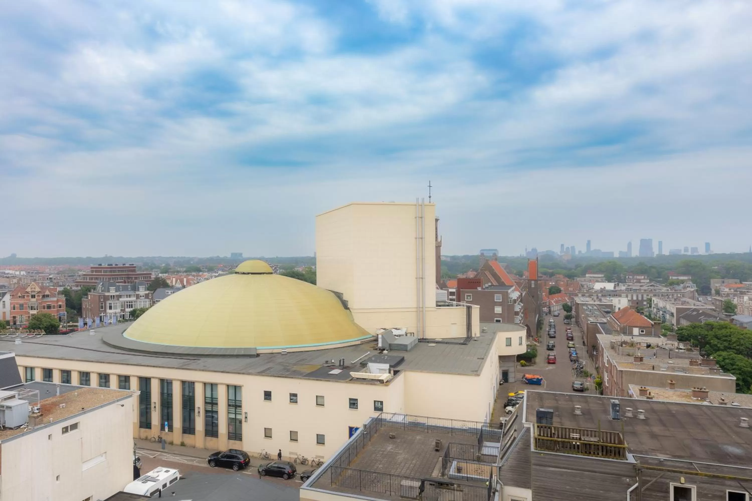 City view in ibis Styles Den Haag Scheveningen