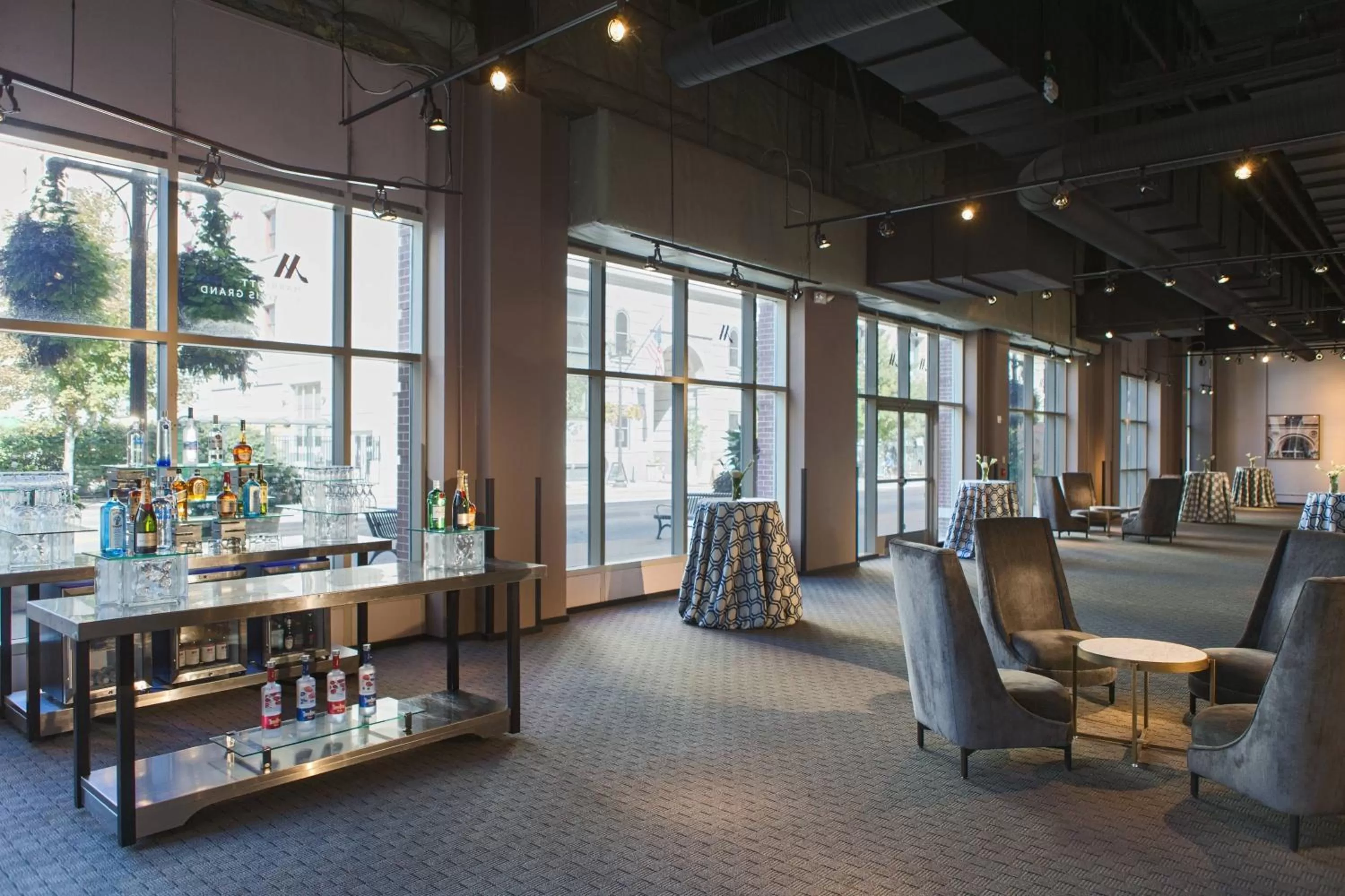 Lobby or reception in Marriott St. Louis Grand