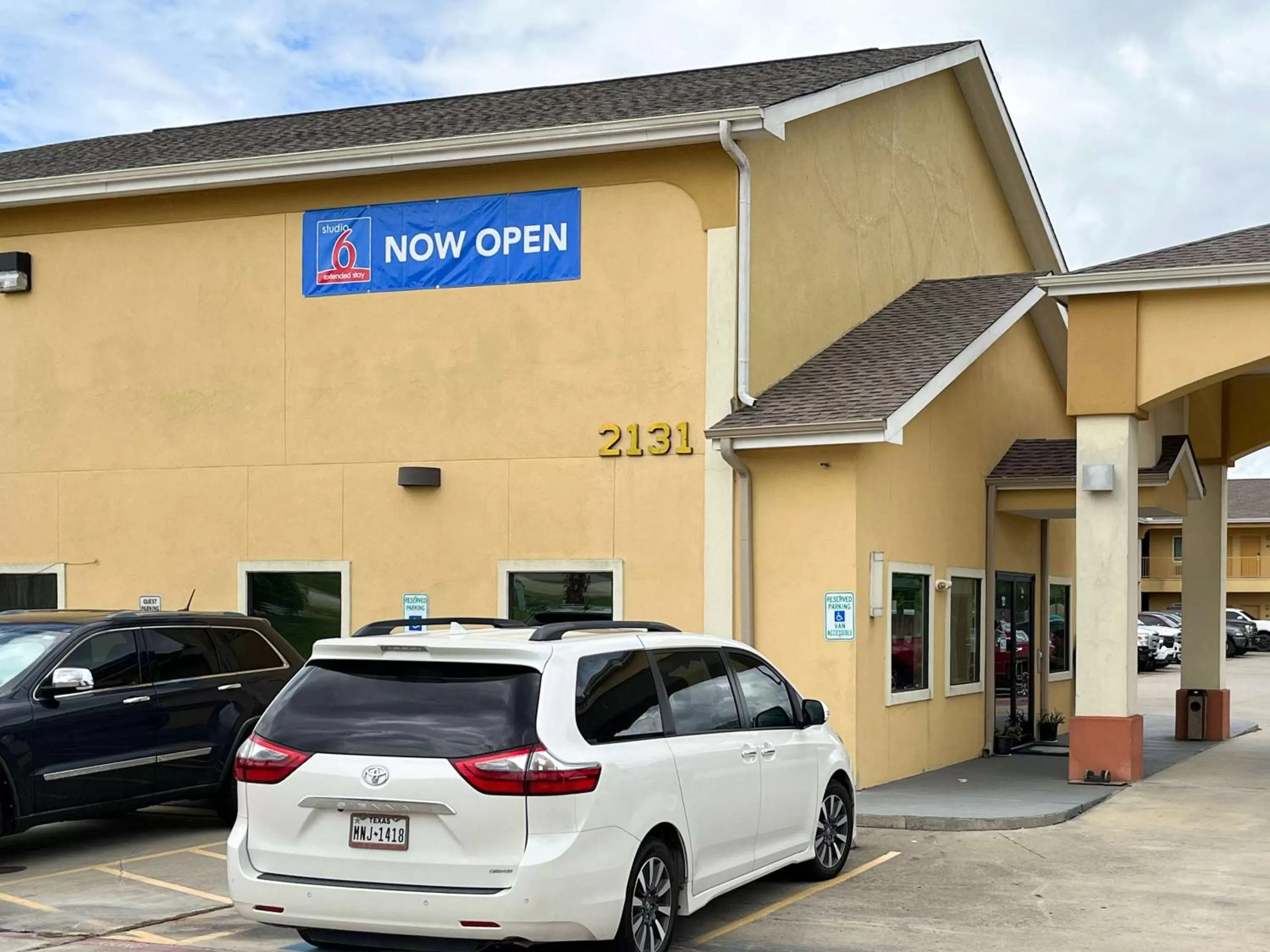 Studio 6 Gonzales, TX