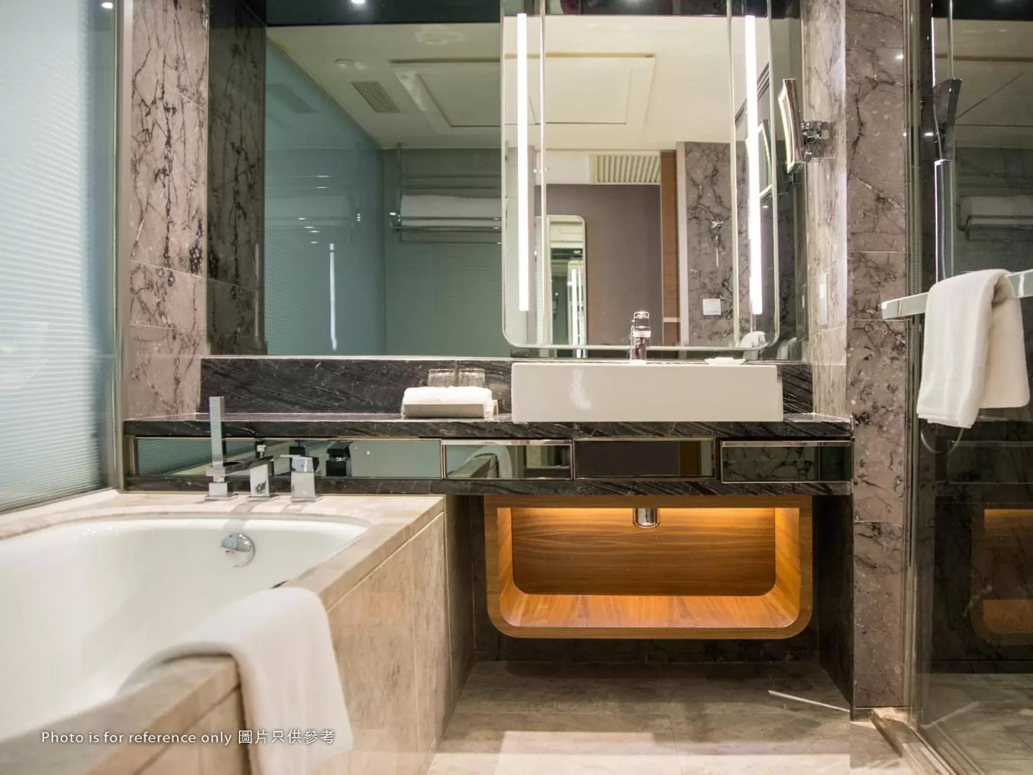 Plaza Superior Room in Royal Plaza Hotel Plaza Superior Room in Royal Plaza Hotel