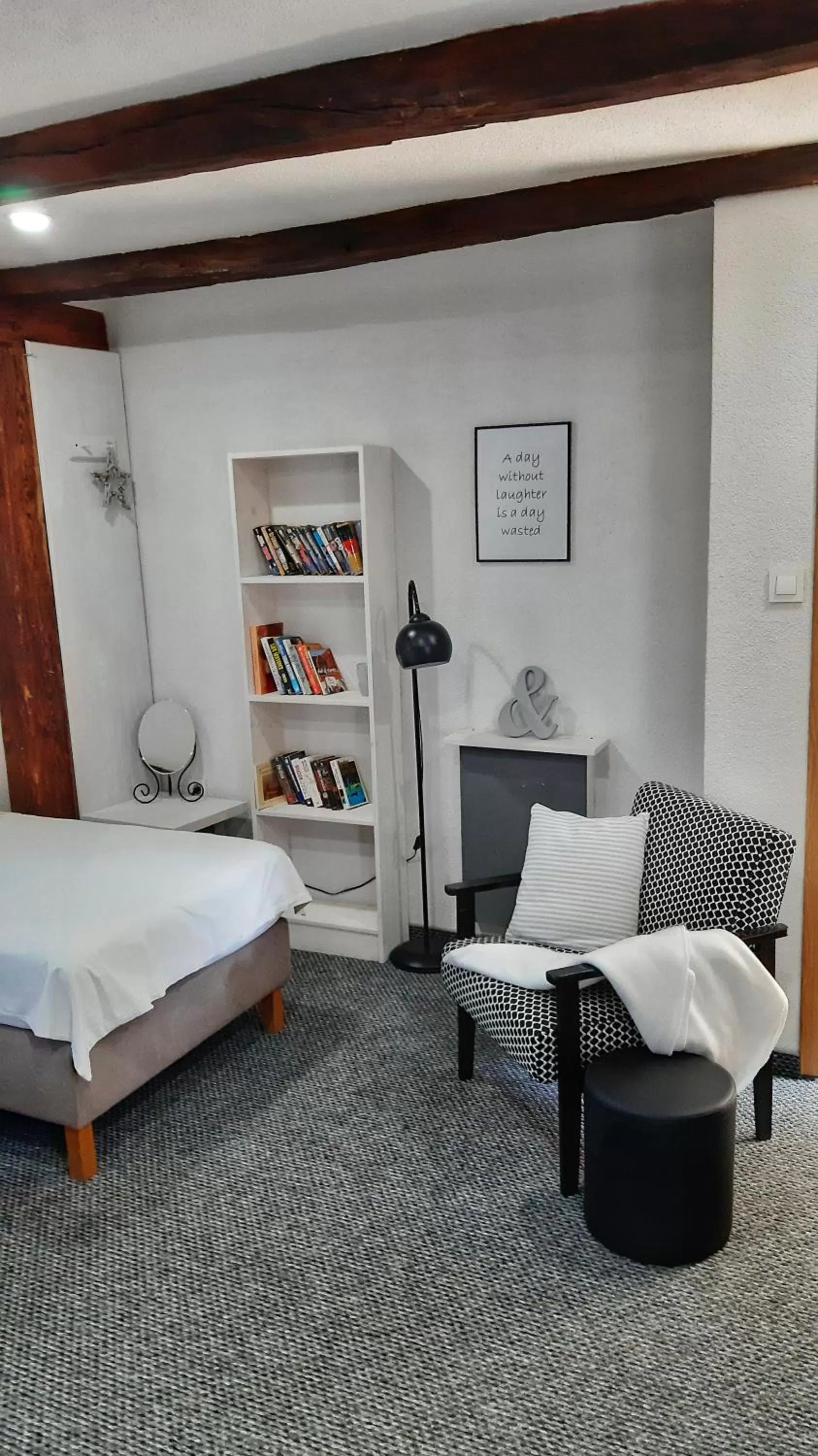 Decorative detail in Maksimilian Osijek