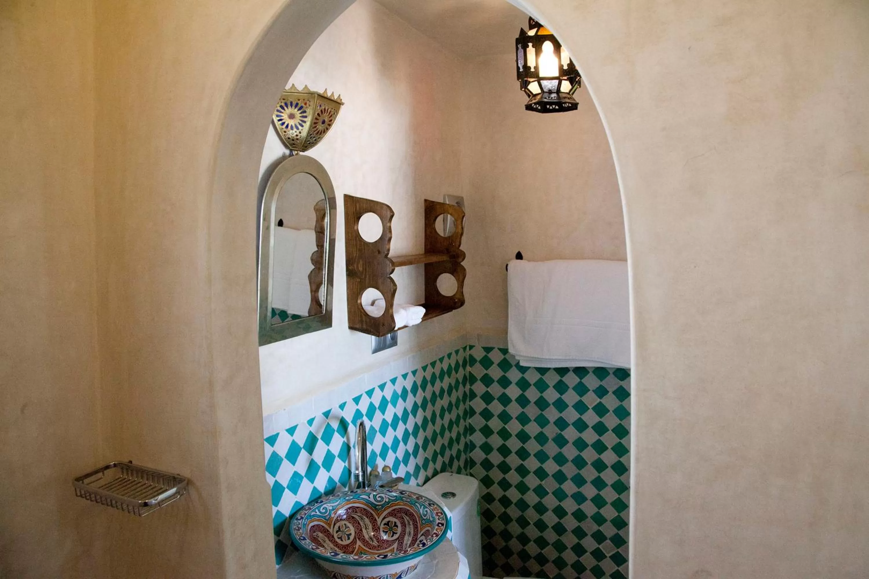 Shower, Bathroom in Kasbah Rose