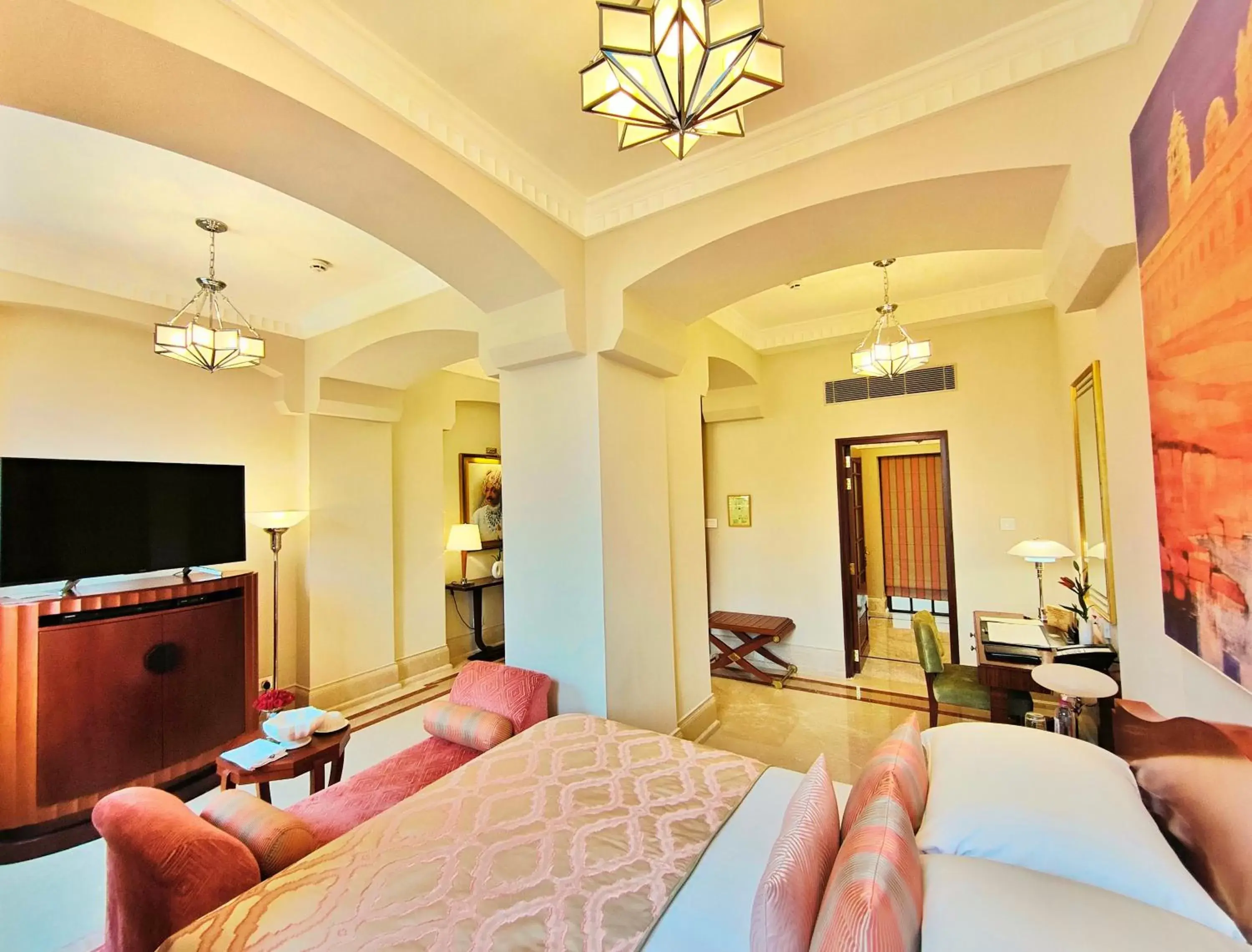 Deluxe Double Room - single occupancy in Umaid Bhawan Palace Jodhpur Deluxe Double Room - single occupancy in Umaid Bhawan Palace Jodhpur