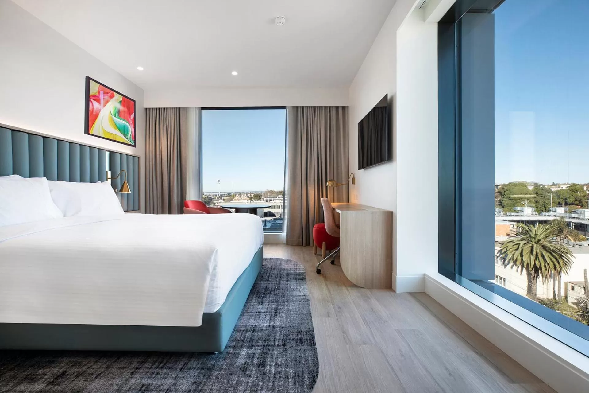 Natural landscape, Bed in Holiday Inn & Suites Geelong by IHG