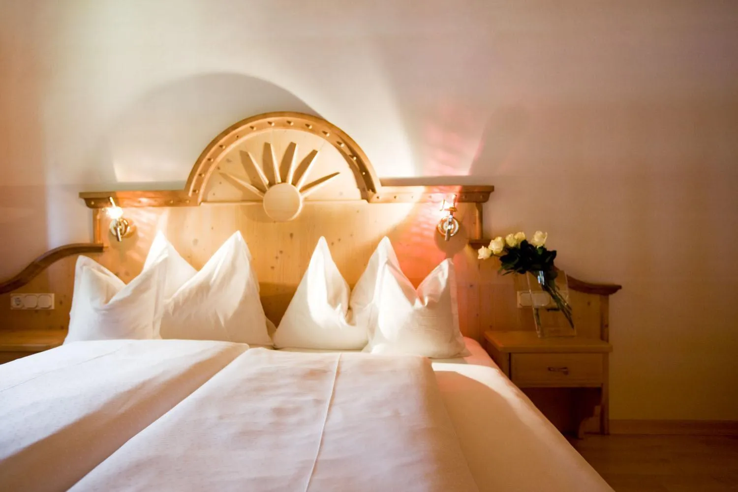 Bedroom, Bed in Geniesserhotel Minglers Sportalm 4 Sterne Superior