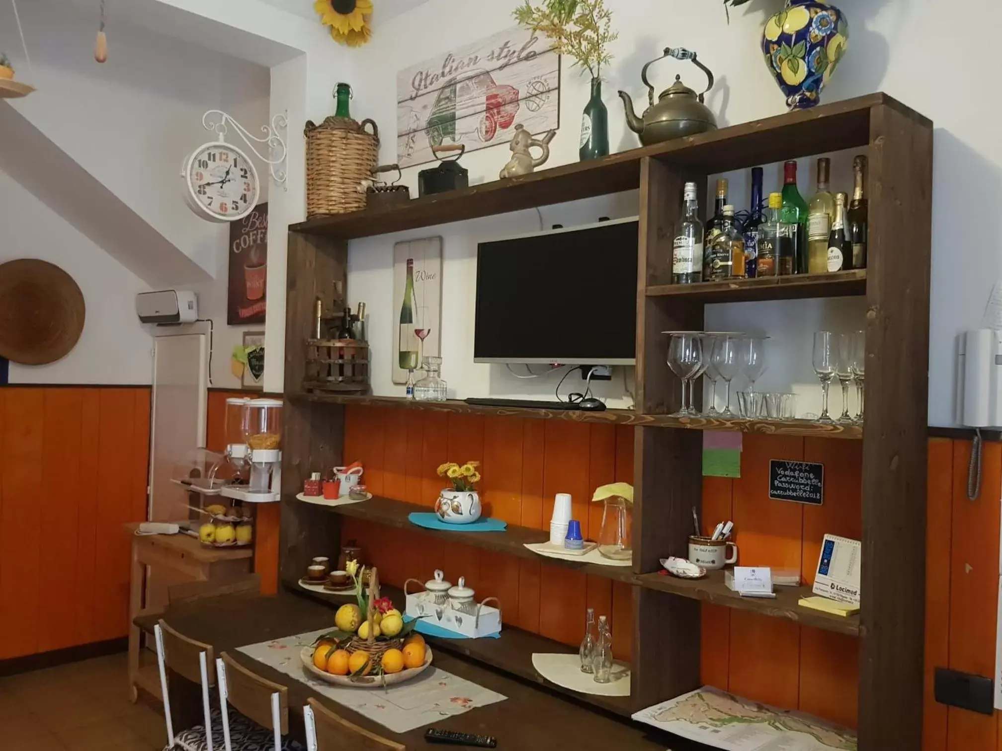 Triple Room with Private Bathroom in B&B CARRUBBELLE Triple Room with Private Bathroom in B&B CARRUBBELLE