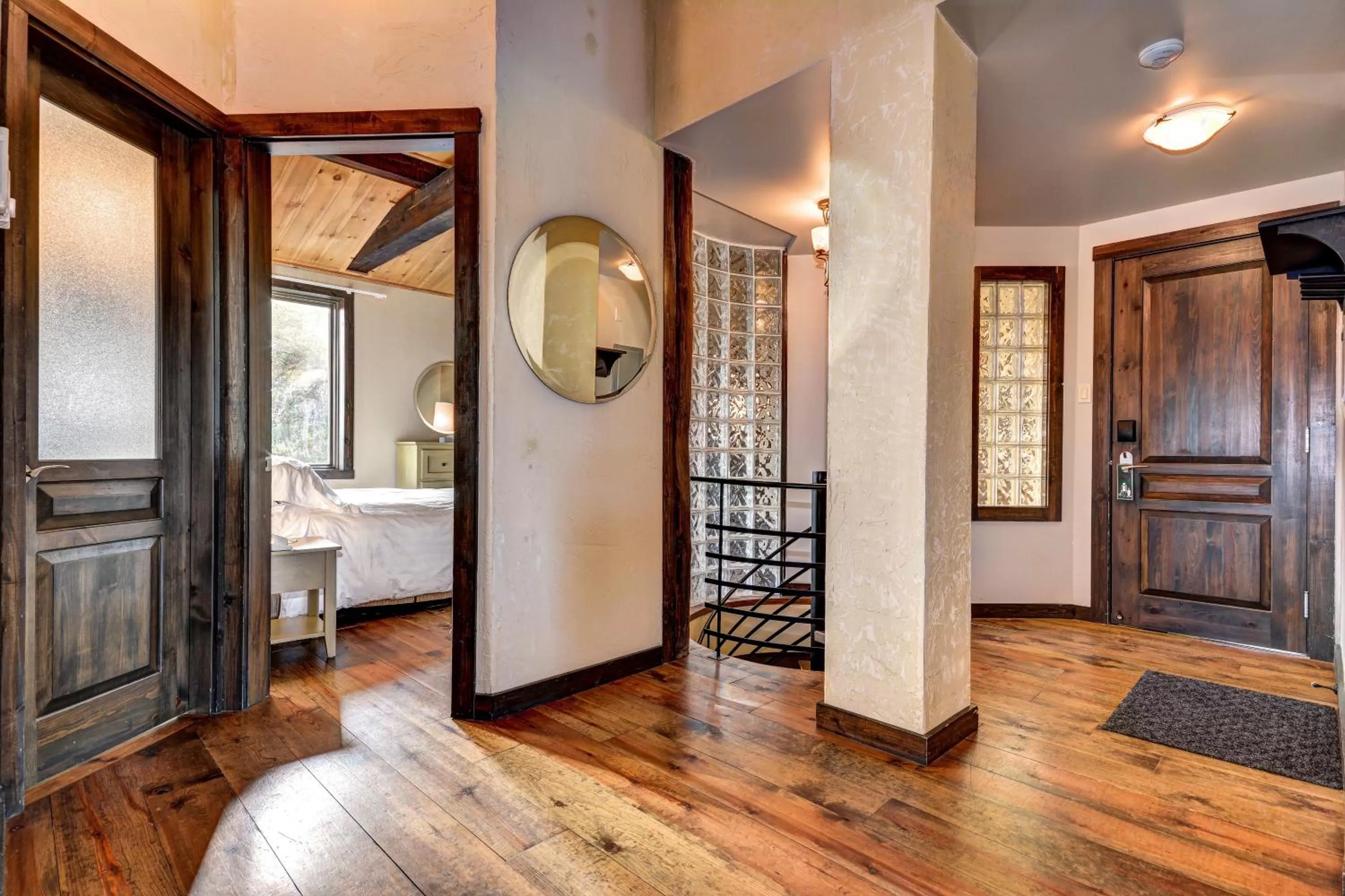 Les Condos Du Lac Taureau- Rooms & Condos