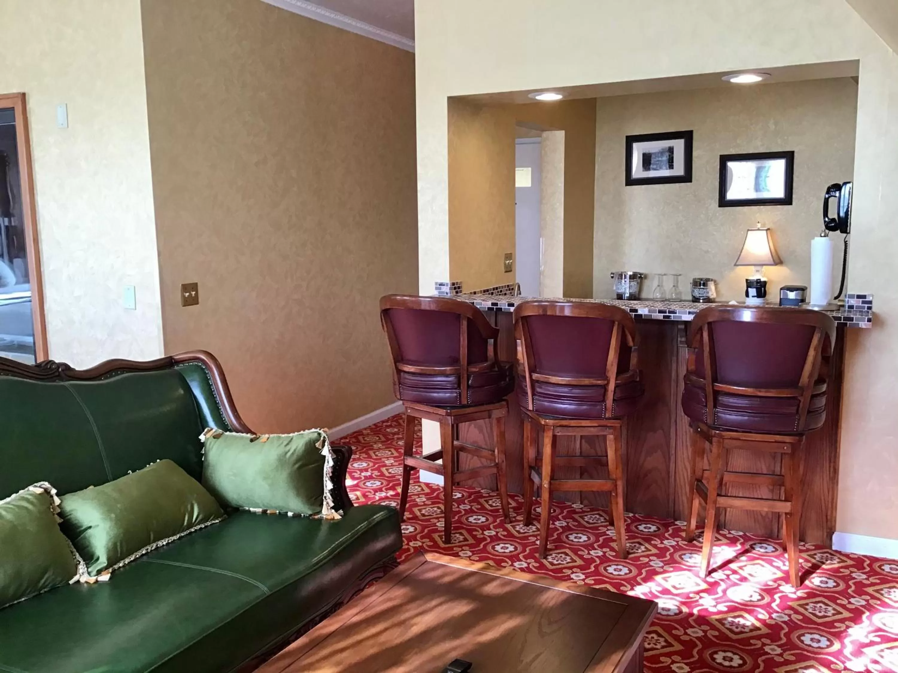 Seating area in Eureka Inn, Trademark Collection by Wyndham