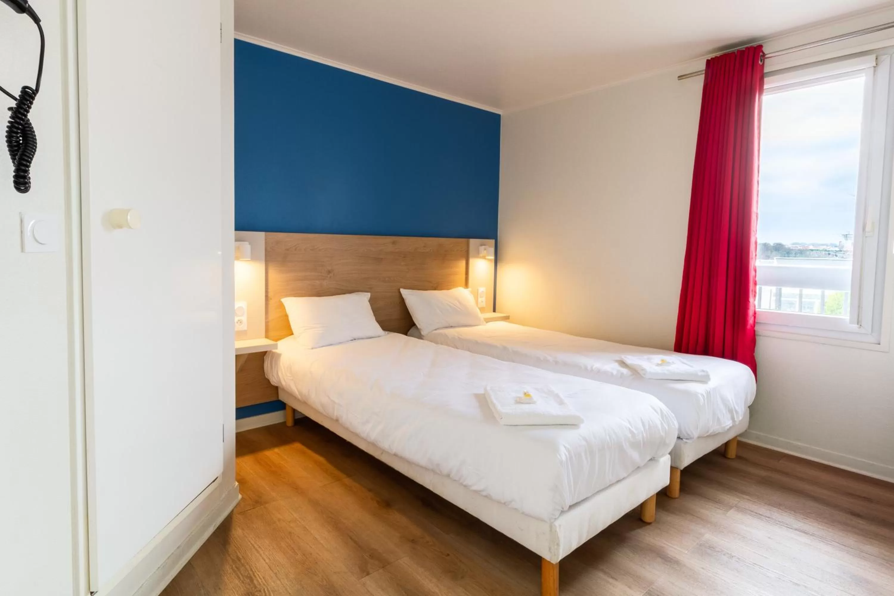 Bed in BRIT Hotel Rouen Nord - Barentin