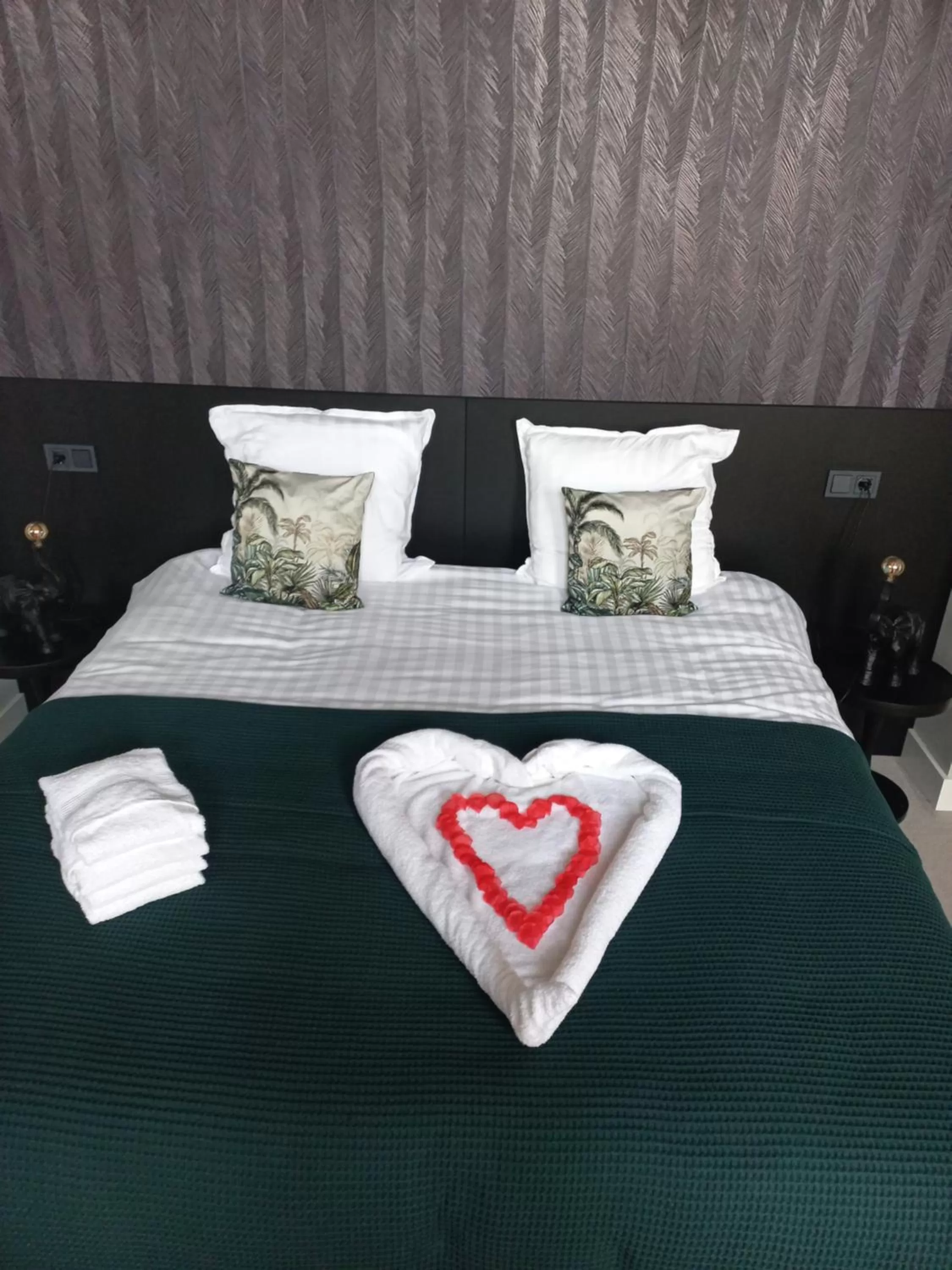 Bed in Boutique Hotel De Oude Veste