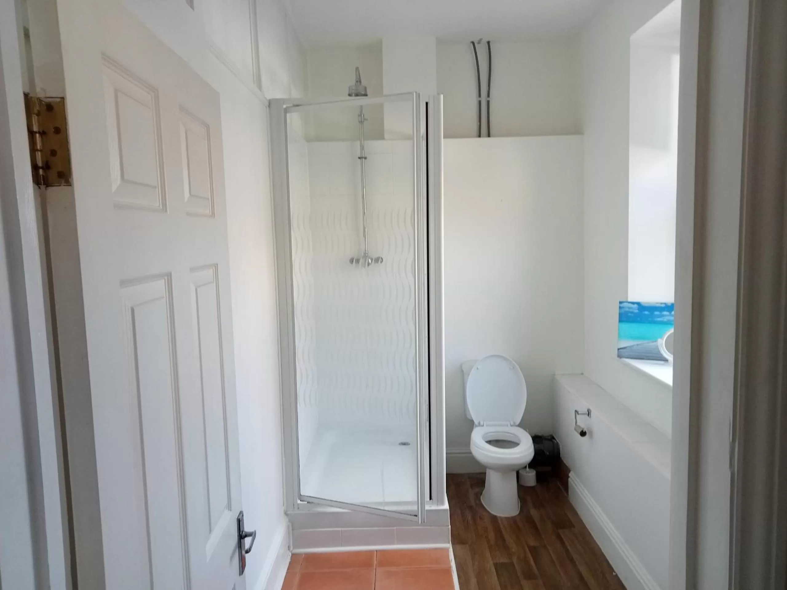 Bathroom in The Coldstreamer Inn