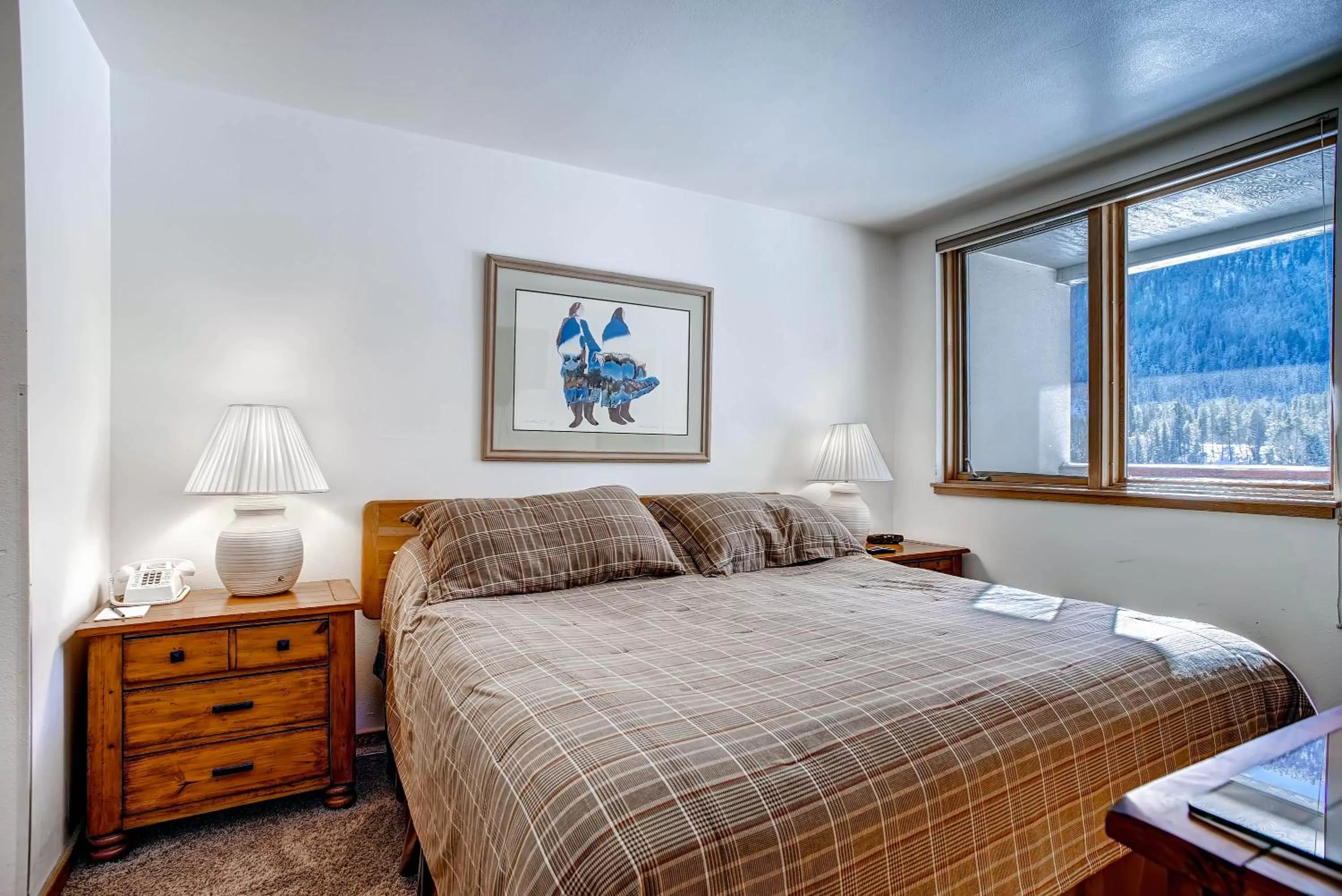 Bed in Lakeside Village by Vail Resorts