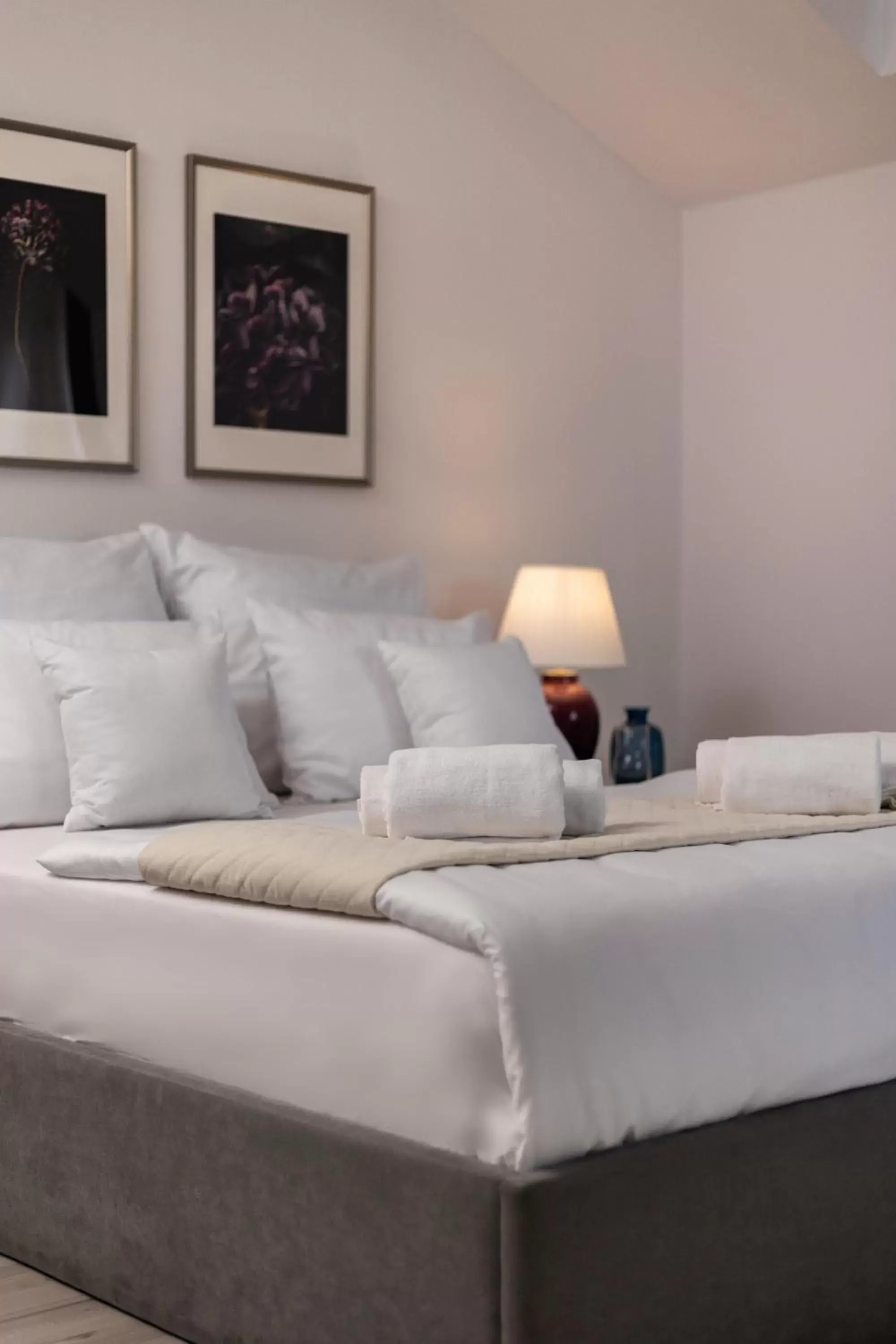 Standard Double Room in Hotel Sofia by The Railway Station Wroclaw Standard Double Room in Hotel Sofia by The Railway Station Wroclaw