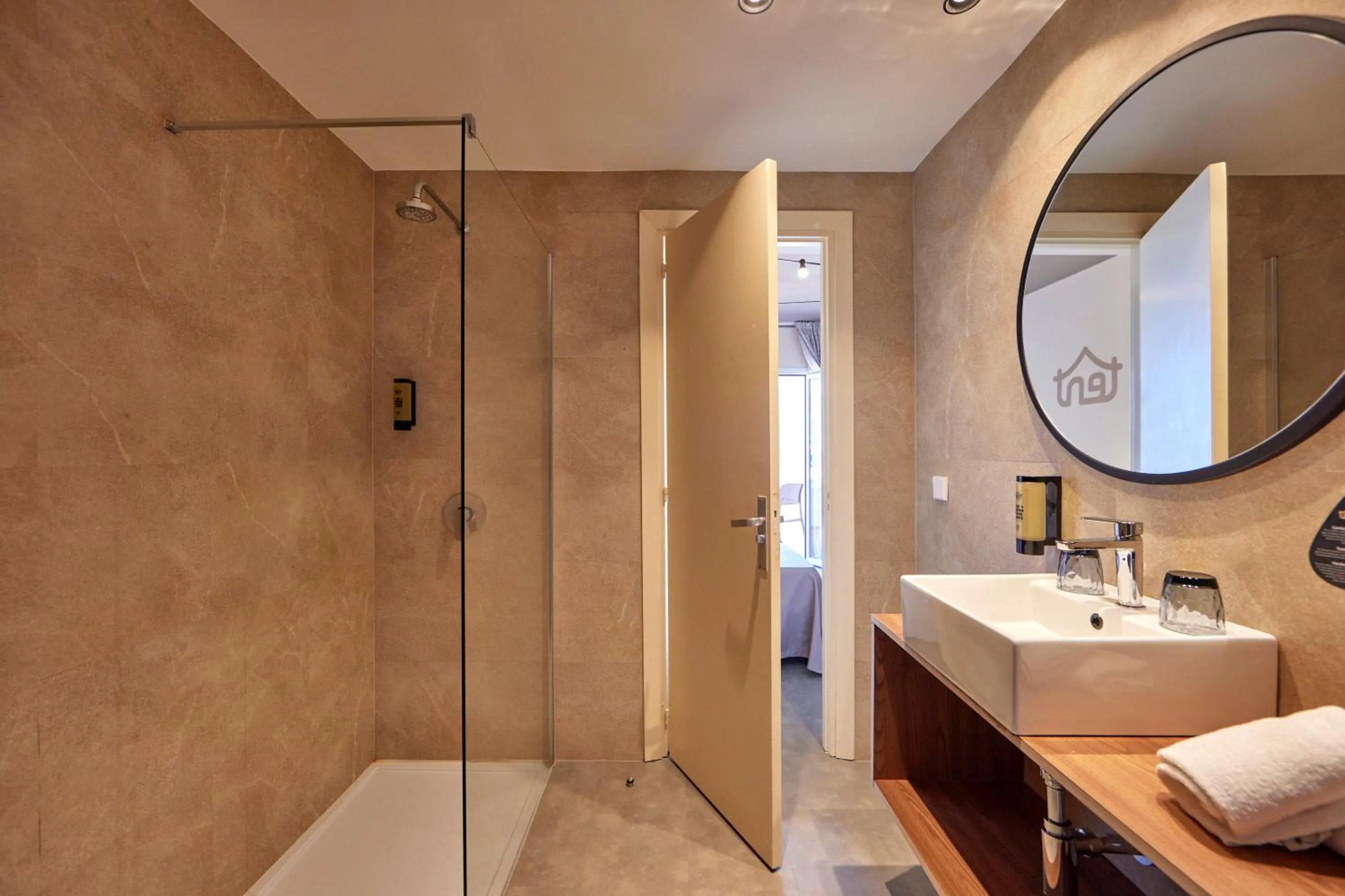 Bathroom, Bed in tent Palmanova