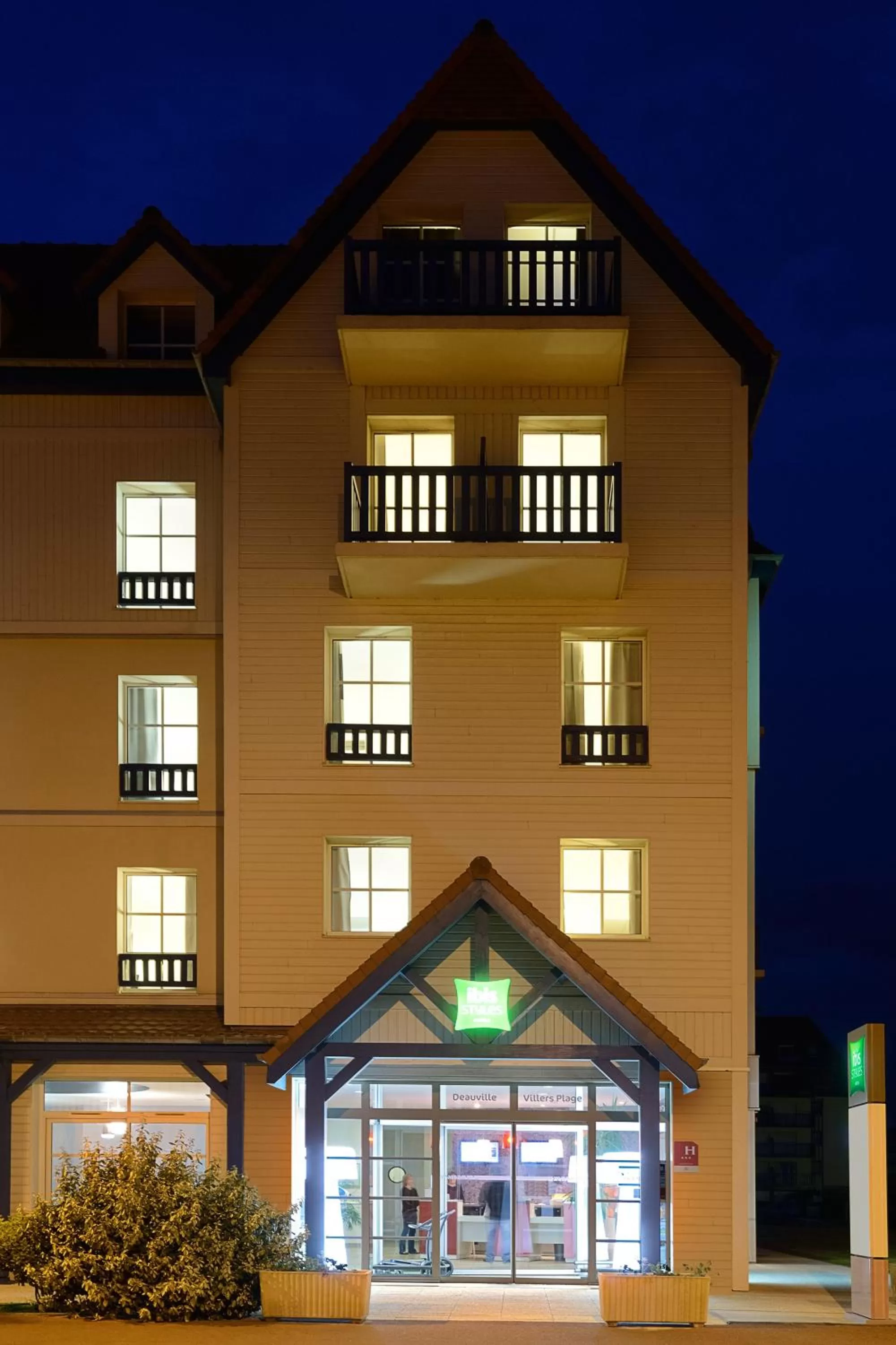 Property building in ibis Styles Deauville Villers Plage