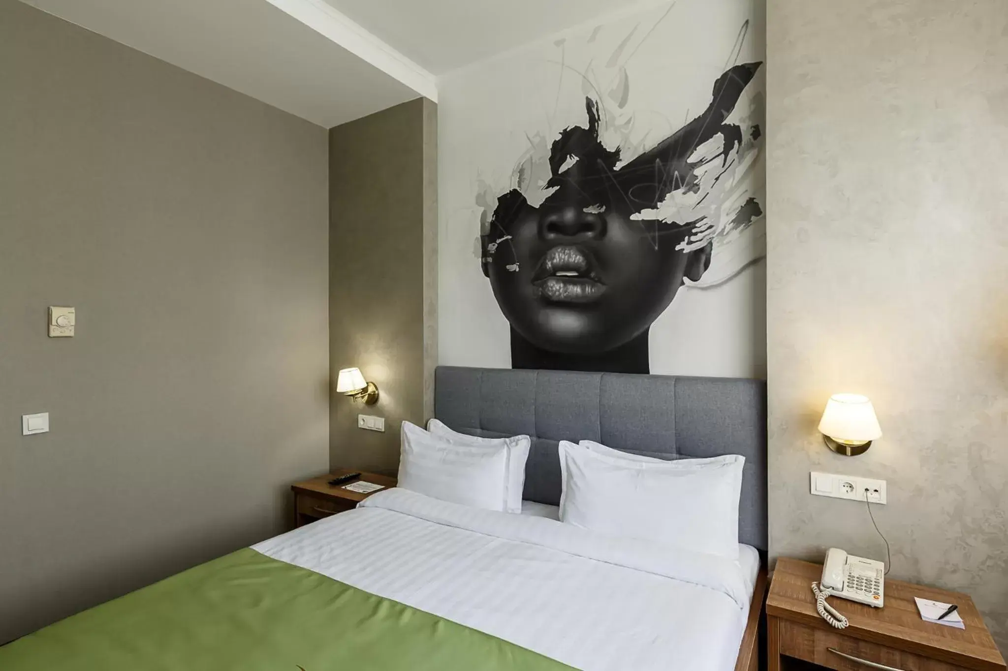 Suite - single occupancy in Renion Hills Hotel Suite - single occupancy in Renion Hills Hotel