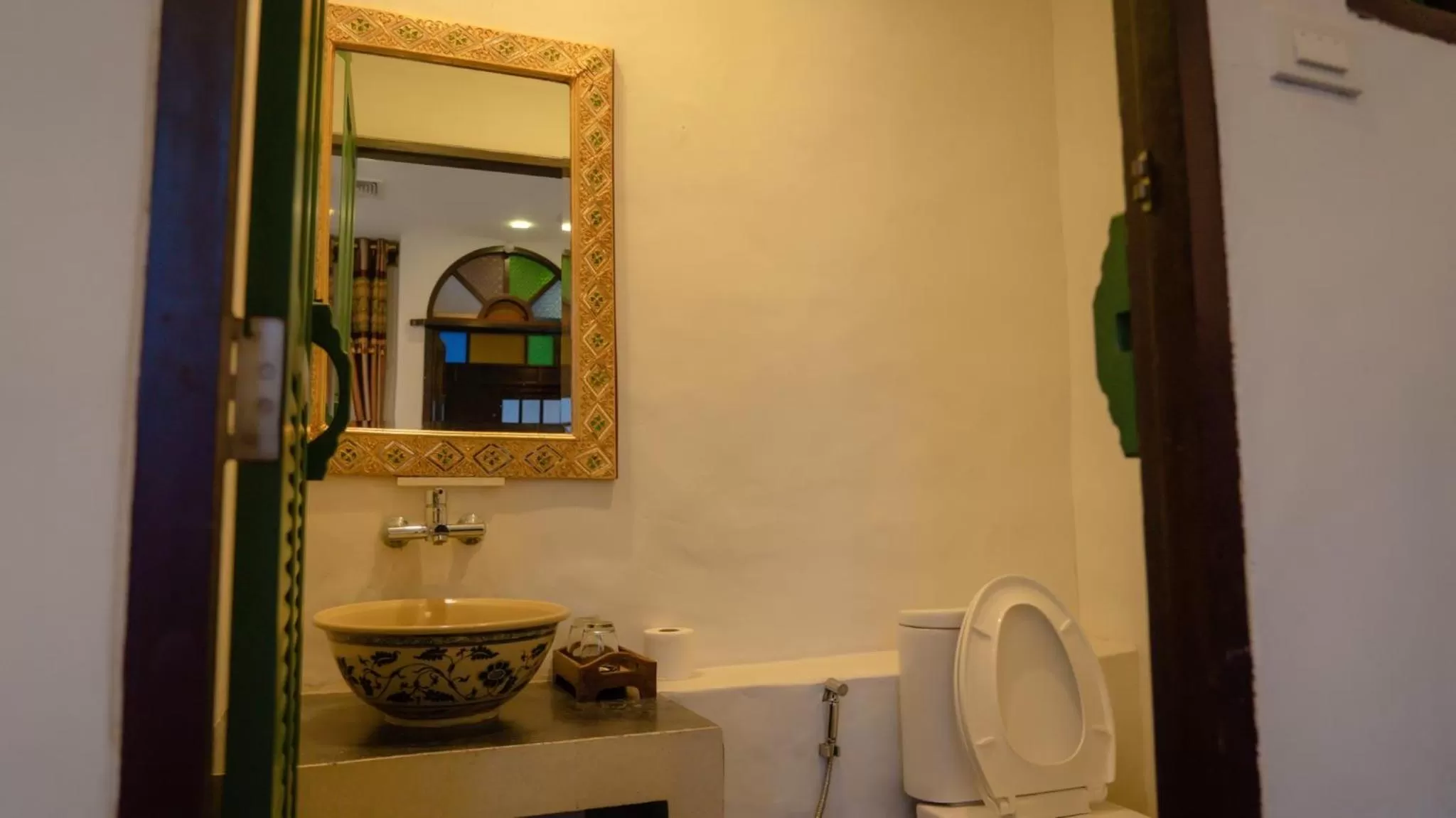 Bathroom in Cheva Gallery Boutique Hotel