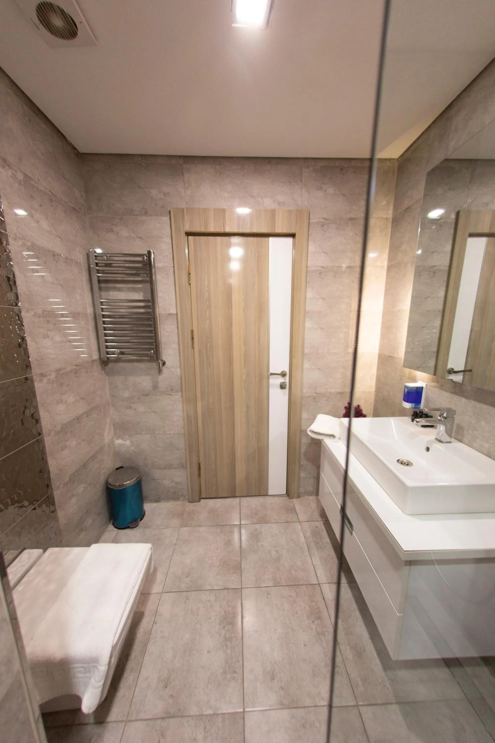 Shower in My House N5 Suites Hotel