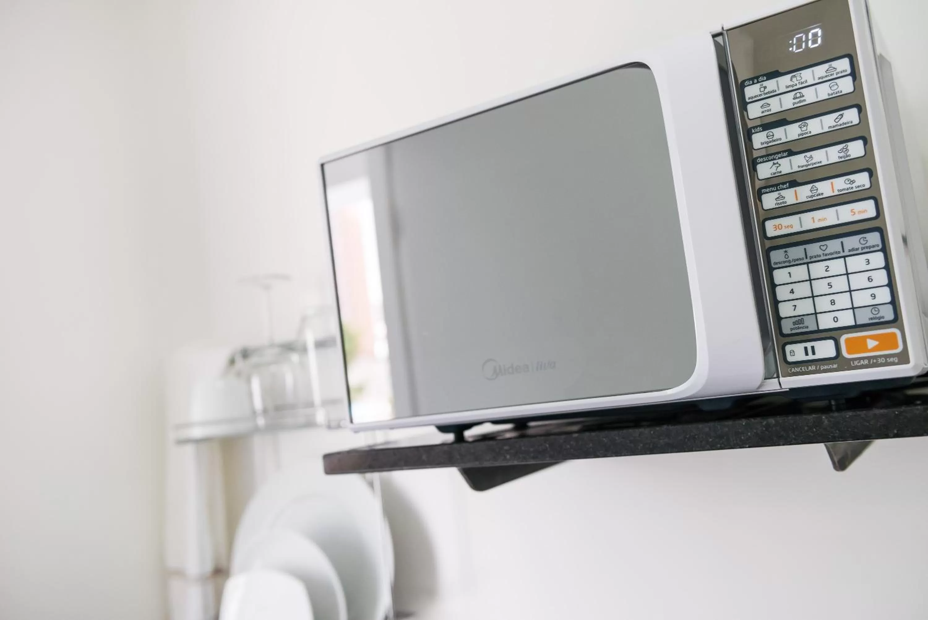 Kitchen or kitchenette, TV/Entertainment Center in Villa Sophia