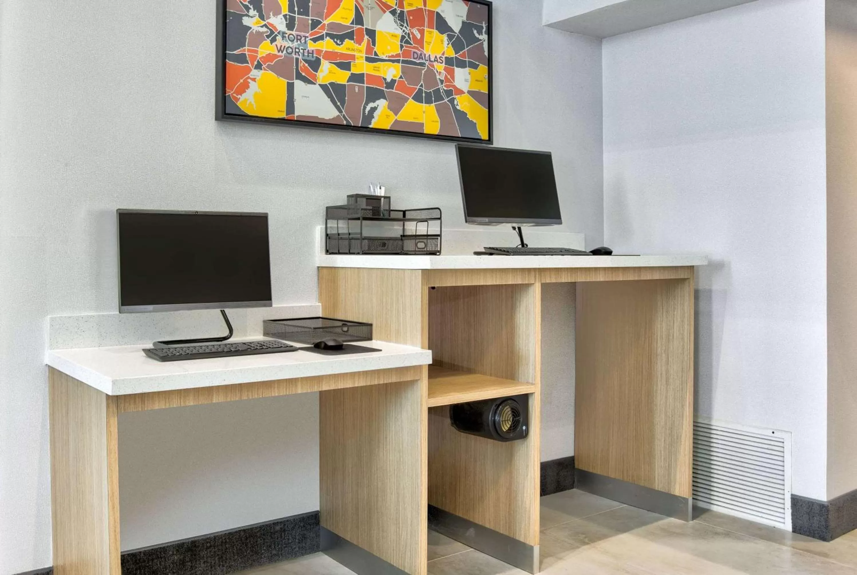 On site in La Quinta by Wyndham Dallas - Las Colinas