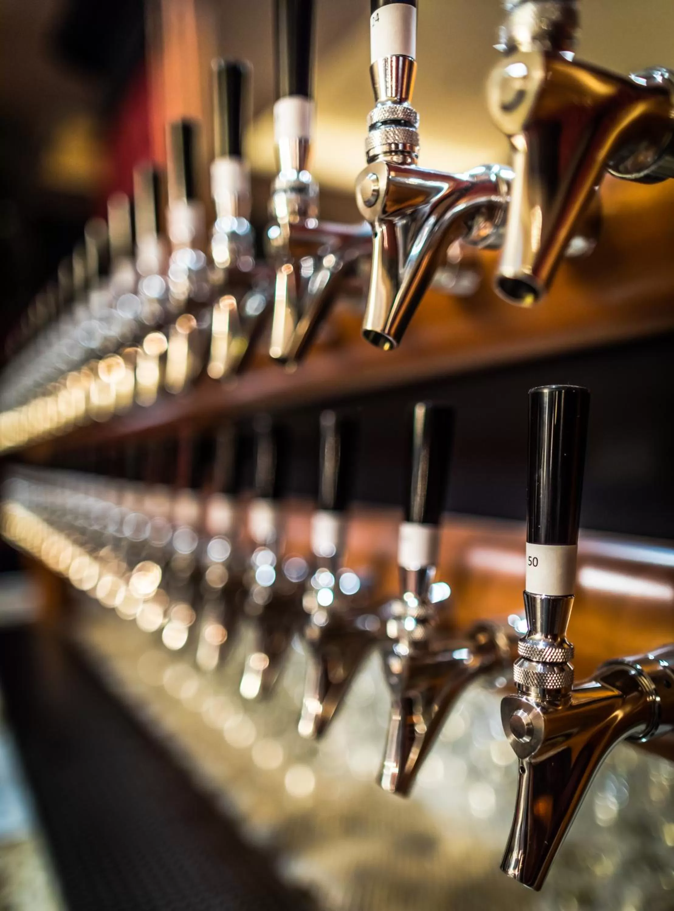 Restaurant/places to eat in The Antlers, a Wyndham Hotel