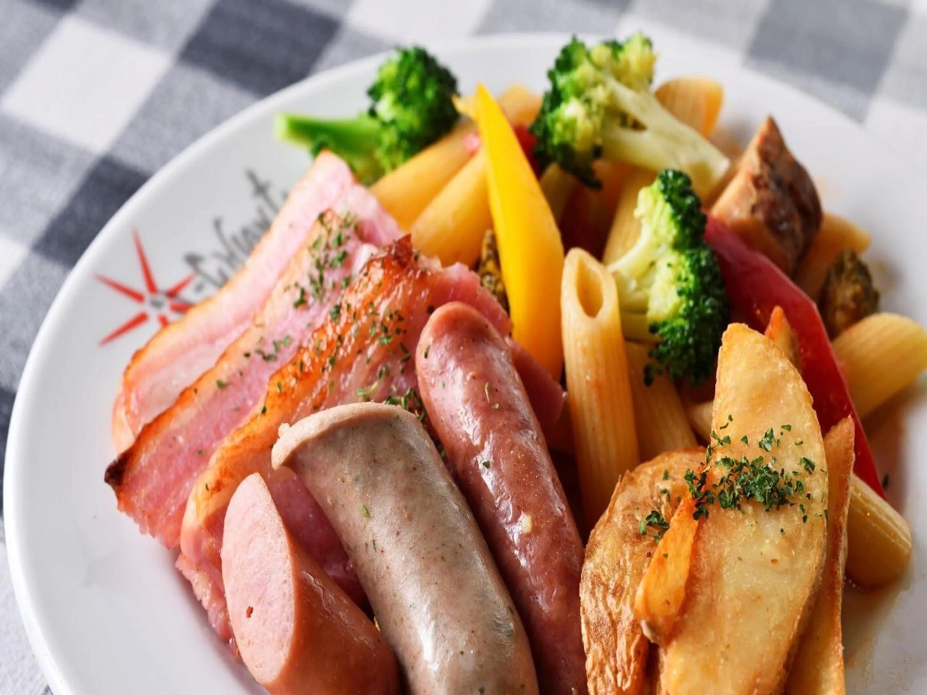 Restaurant/places to eat in Hotel Resol Ikebukuro