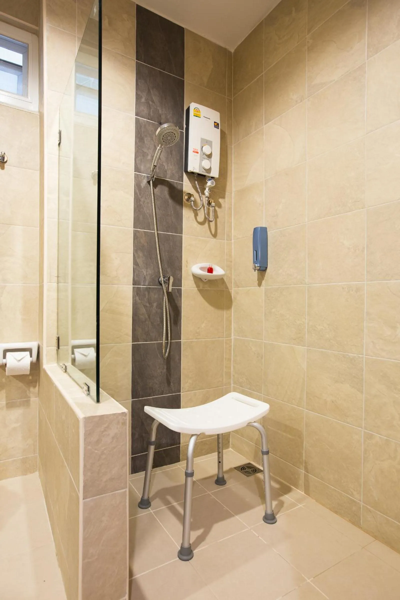 Bathroom in Tee Pak Dee Resident Phuket