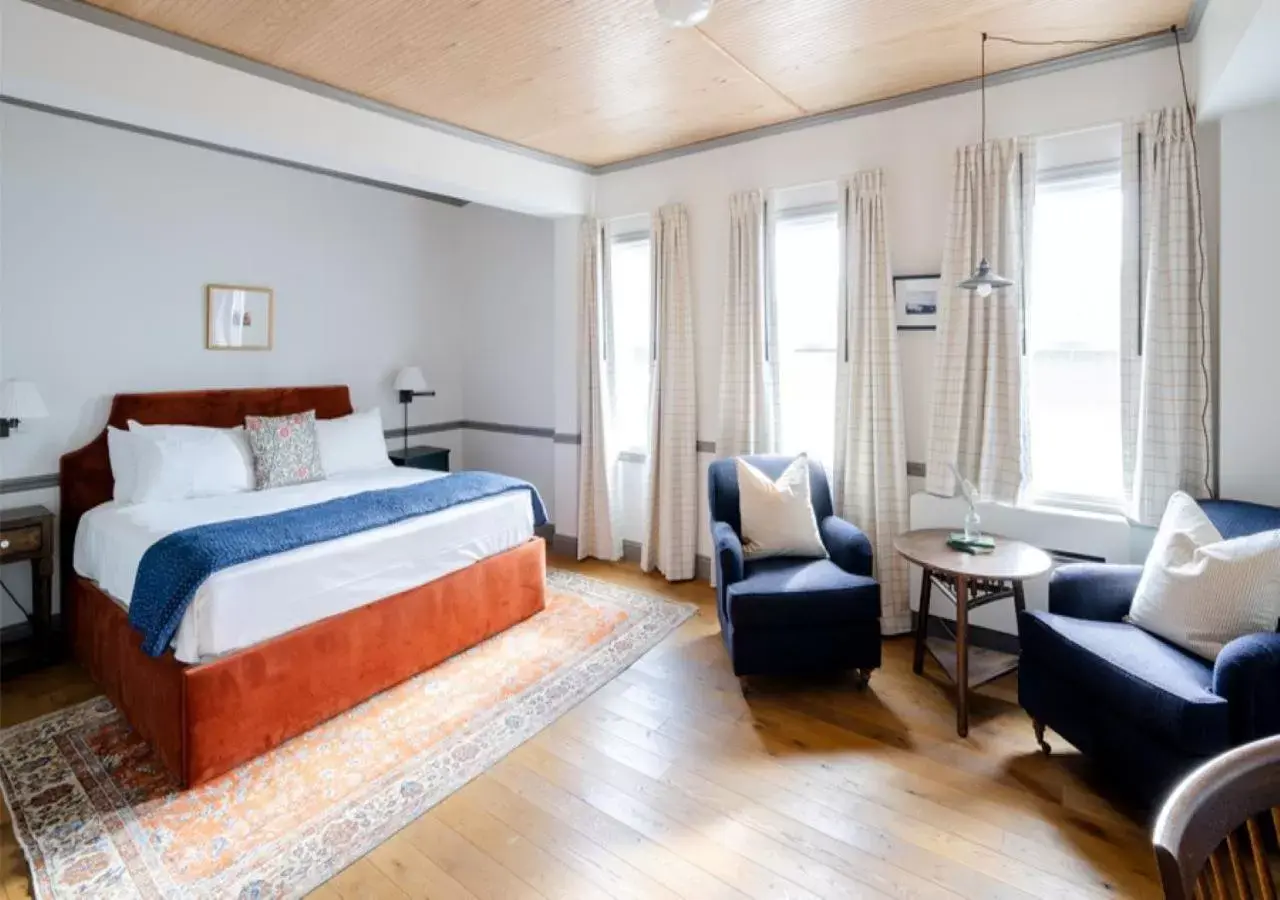 The Manor King in Wylder Windham The Manor King in Wylder Windham