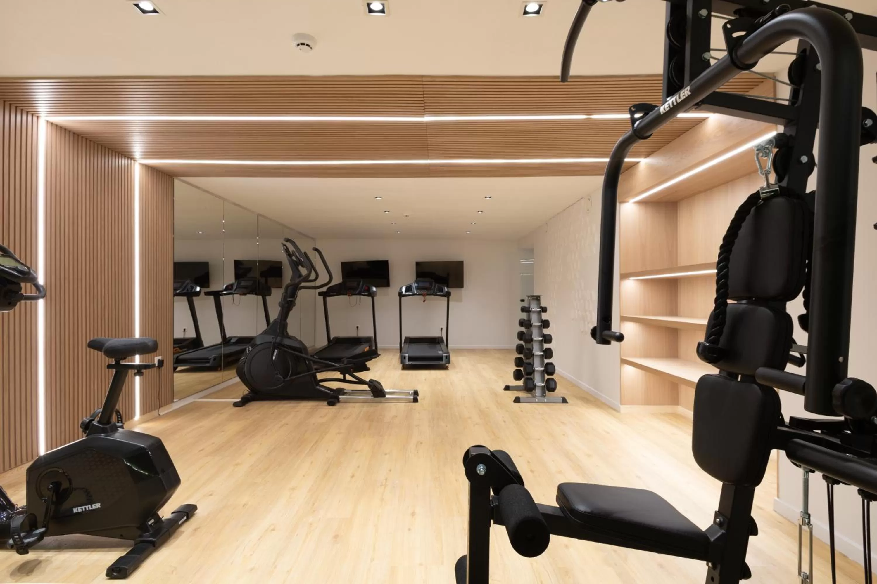 Fitness centre/facilities in Incanto Boutique Suites - Neos Kosmos