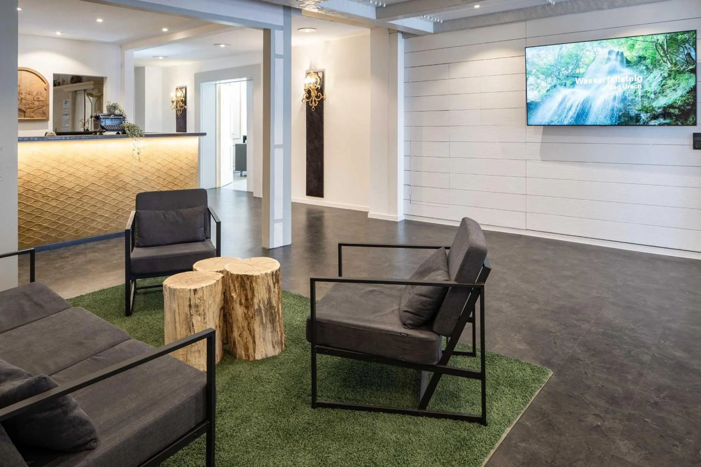 Lobby or reception in Flair Hotel Vier Jahreszeiten