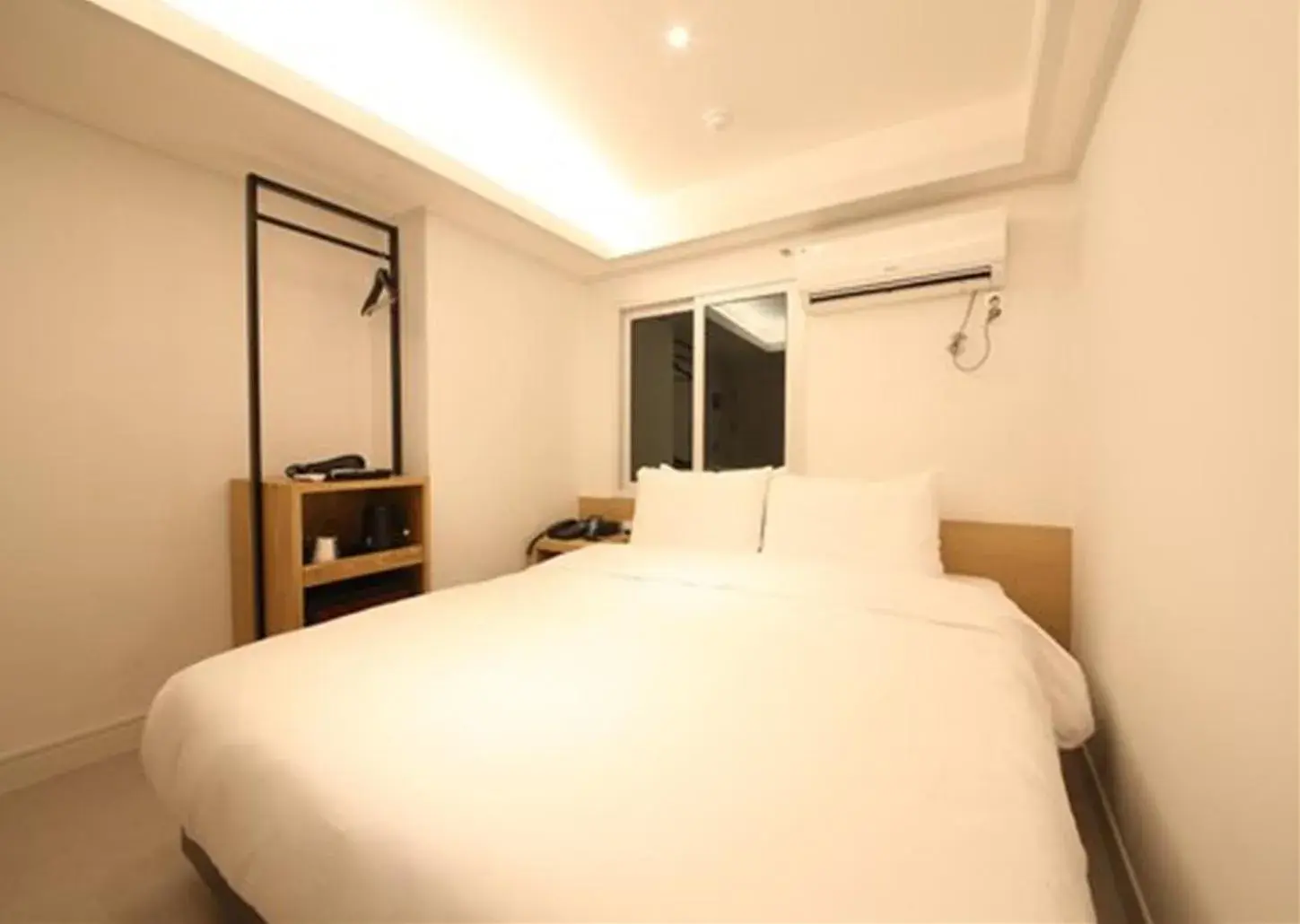 Standard Double Room in Busan Seomyeon Business Hotel J7 Standard Double Room in Busan Seomyeon Business Hotel J7