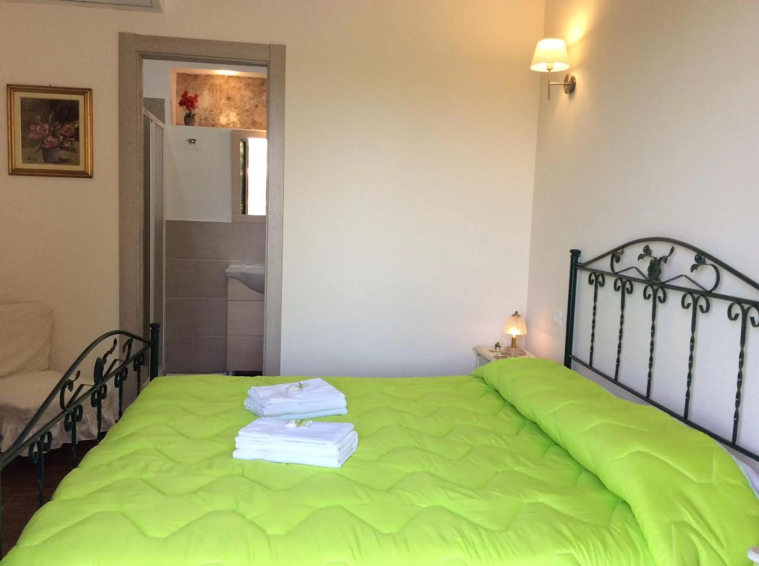 Bedroom in SiciliAntica