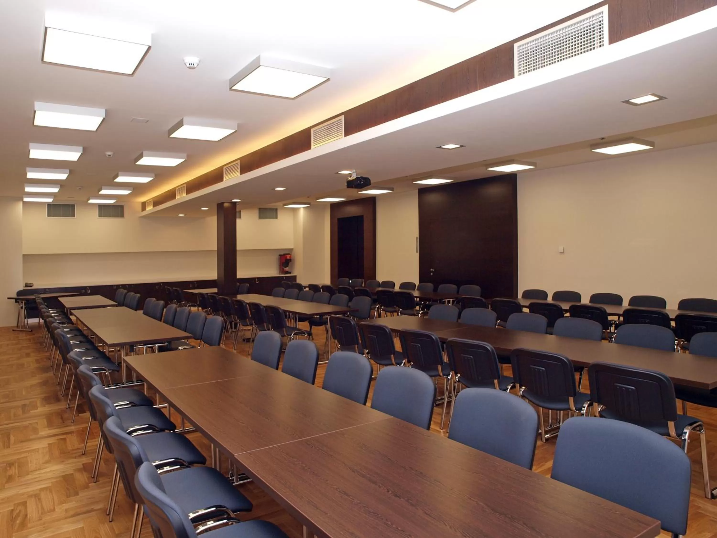 Business facilities in Hotel Budweis