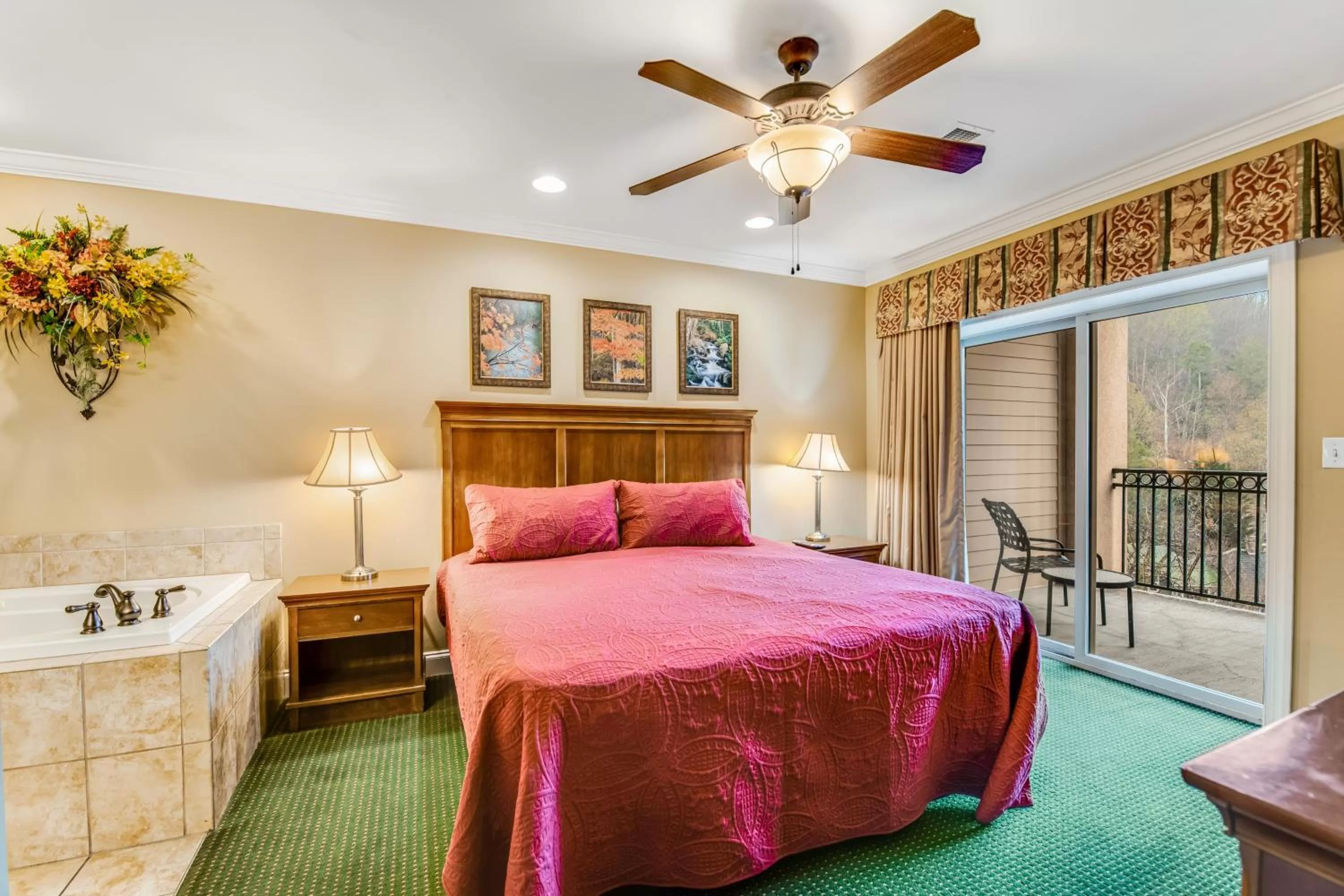 Bed in Summit Manor Condos Unit B3052