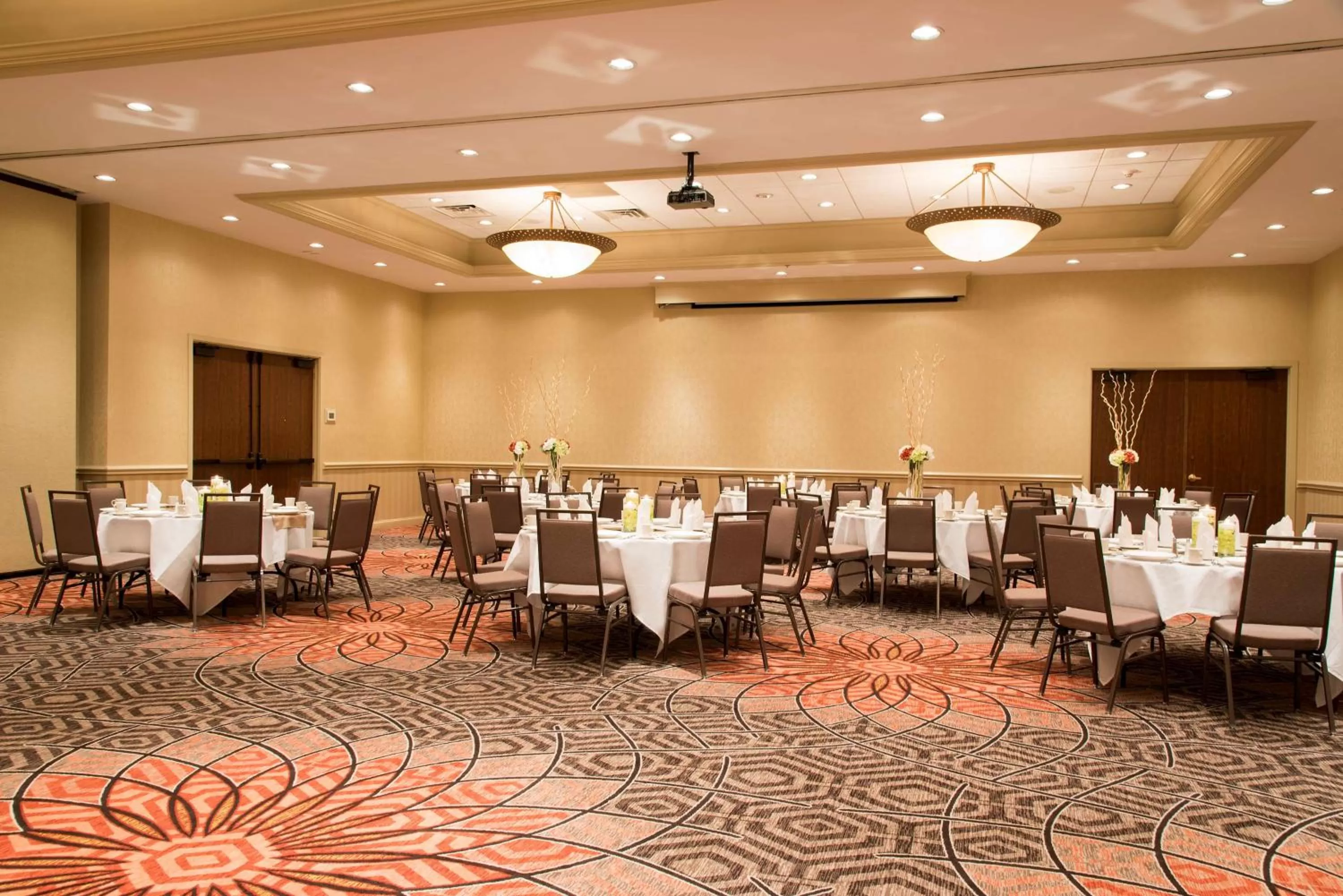 Meeting/conference room in DoubleTree by Hilton Hotel Grand Rapids Airport