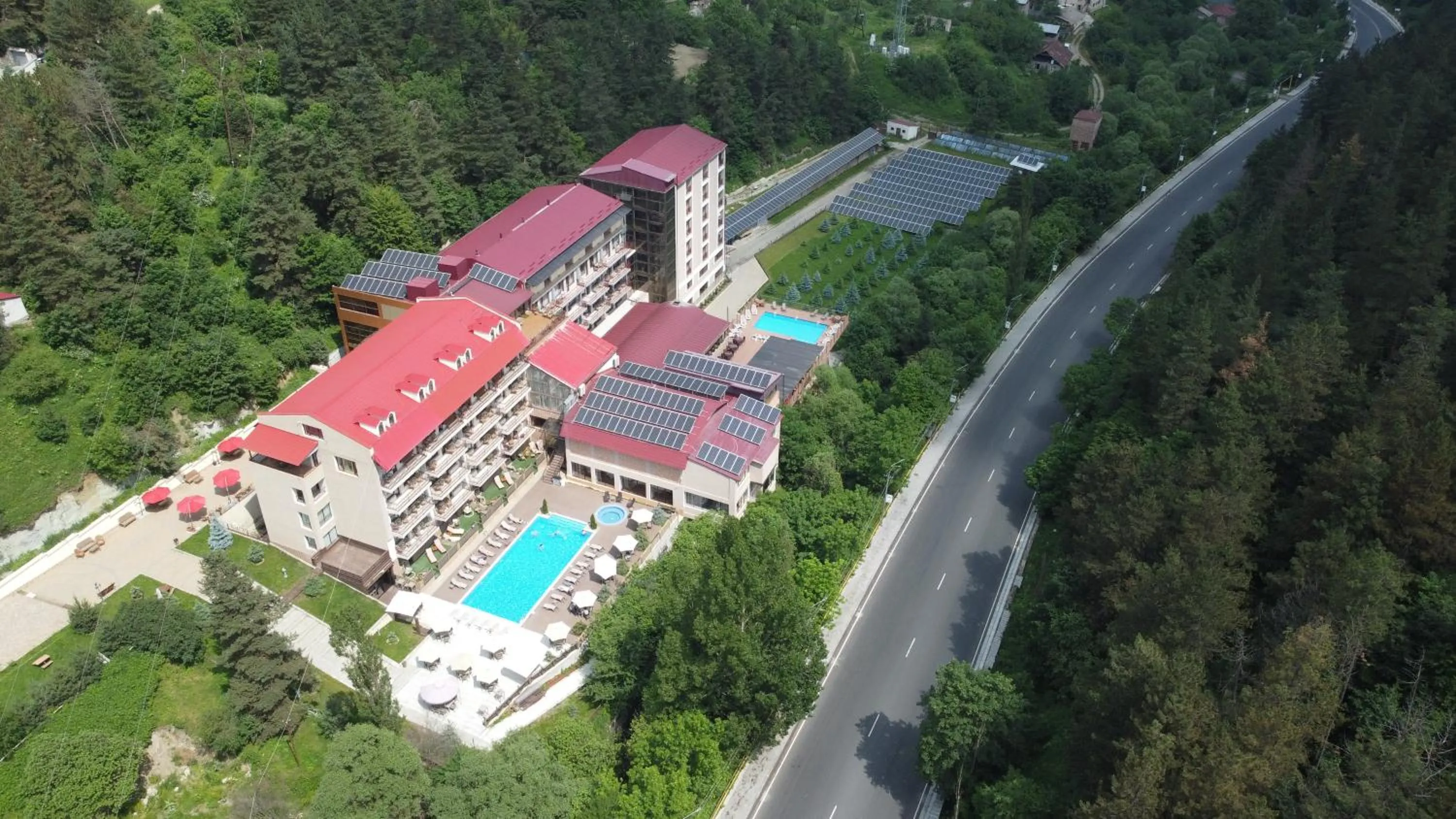 Property building in Best Western Plus Paradise Hotel Dilijan