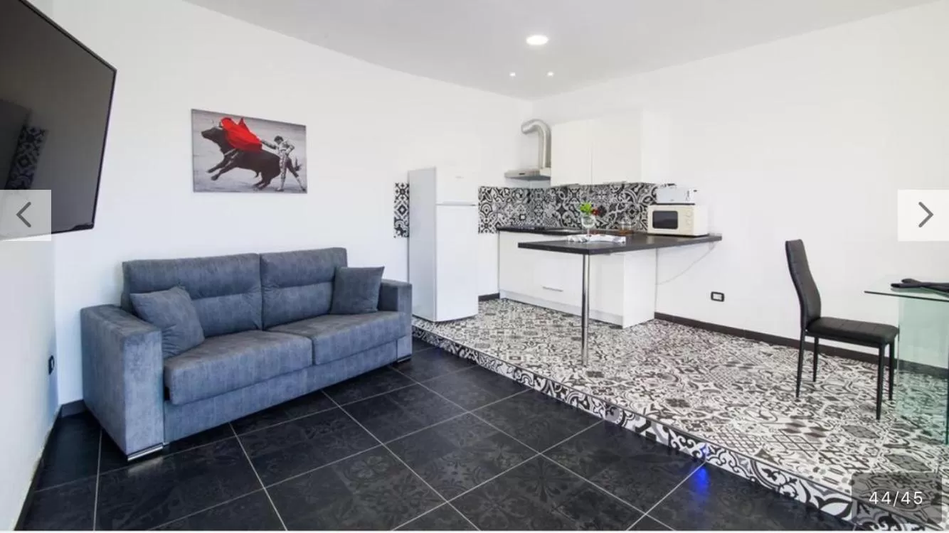 Kitchen/Kitchenette in Paraiso villas