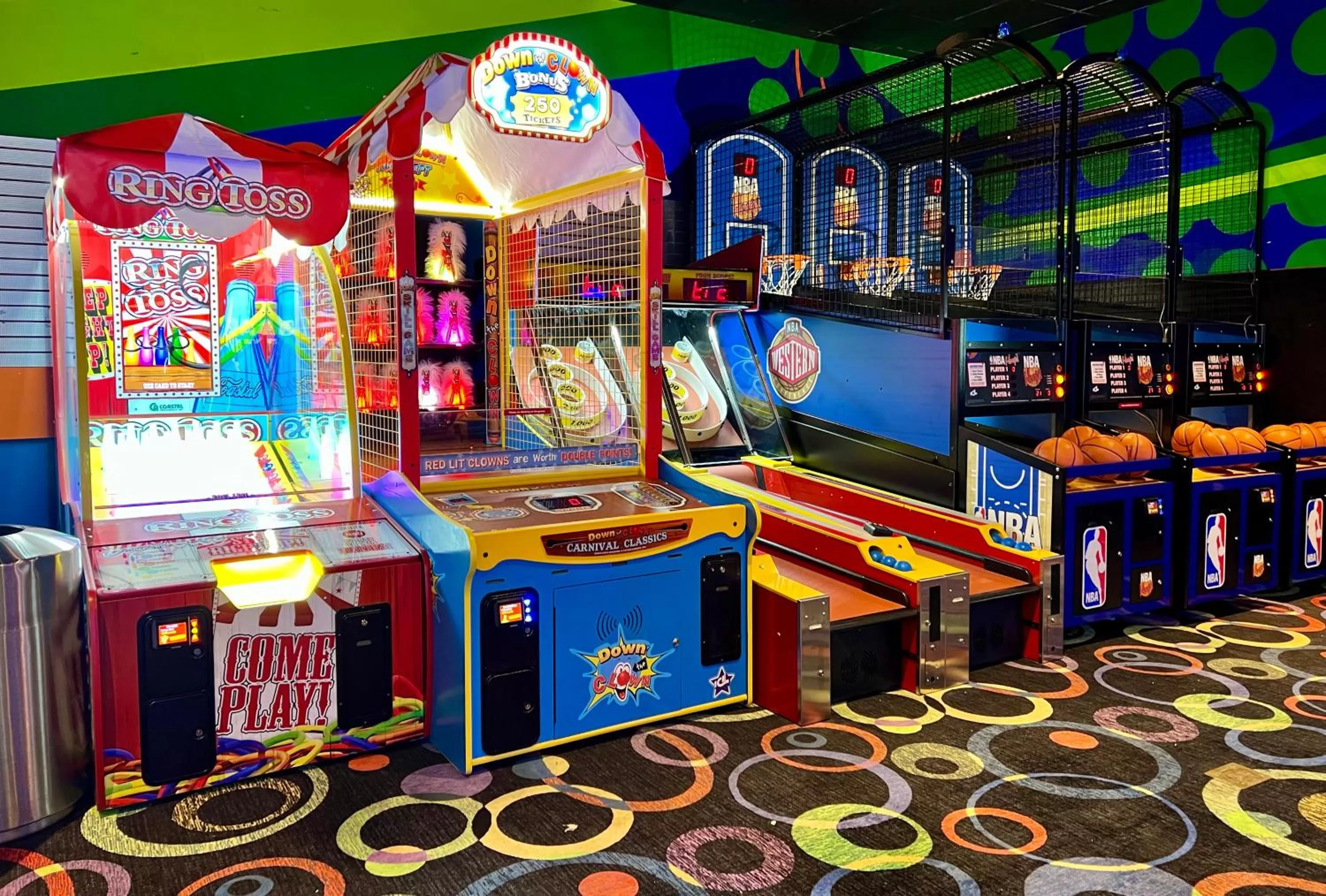 Game Room in Holiday Inn Resort Orlando Suites - Waterpark by IHG