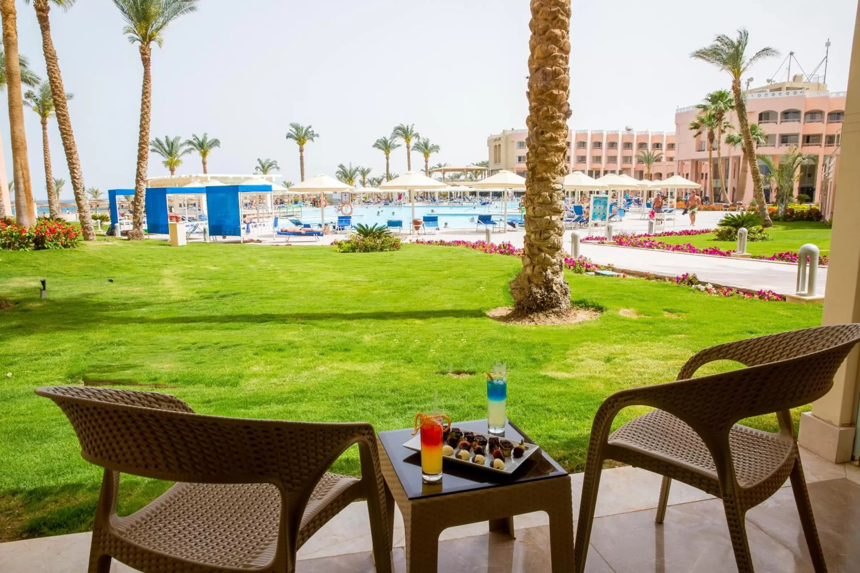 Deluxe Double or Twin Room with Garden View in Beach Albatros Aqua Park - Hurghada Deluxe Double or Twin Room with Garden View in Beach Albatros Aqua Park - Hurghada