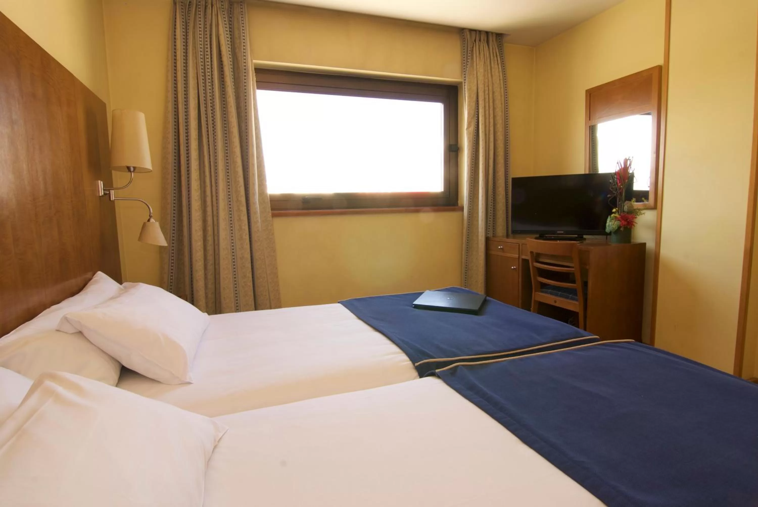 Bed in Hotel Galaico