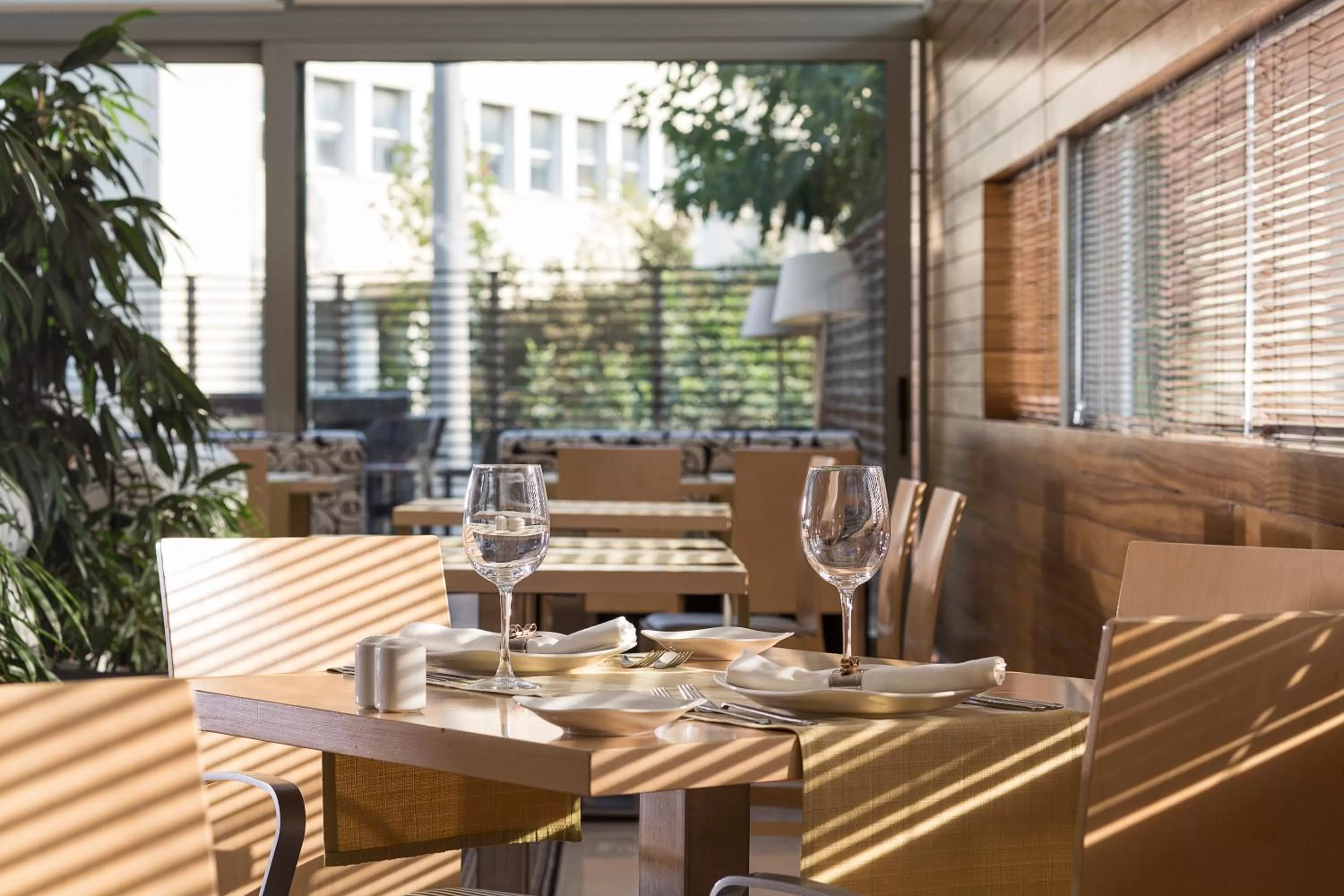 Restaurant/Places to Eat in Civitel Olympic