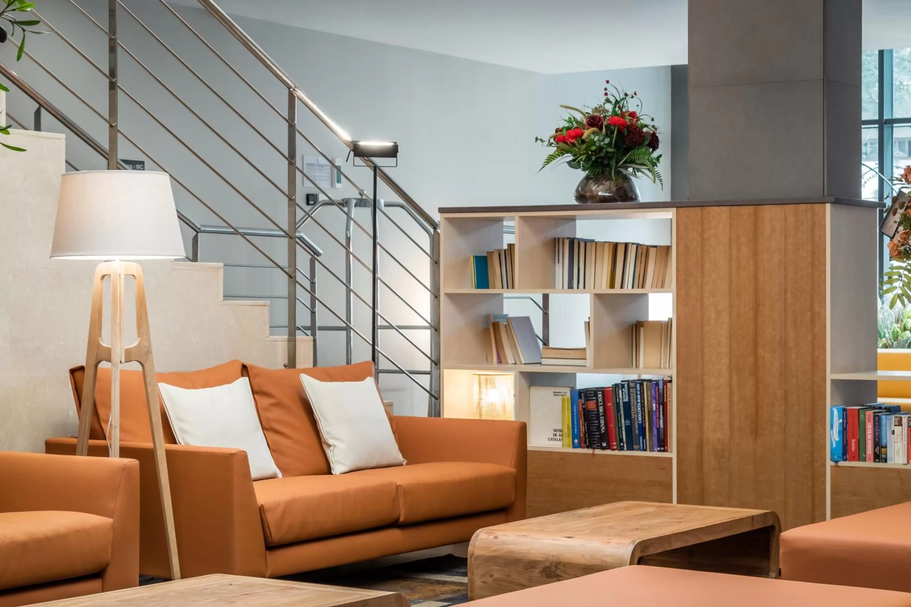 Property building in Petit Palace Trencadís